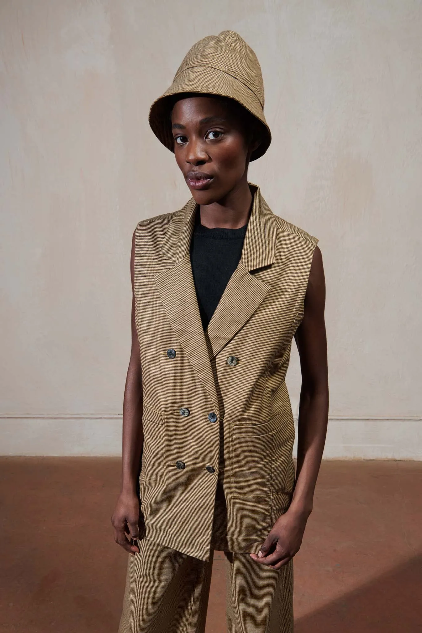 ASCHE WAISTCOAT | houndstooth | organic sold by Maria Stanley