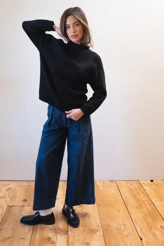 CHUNKY OVERSIZED JUMPER | noir sold by Maria Stanley