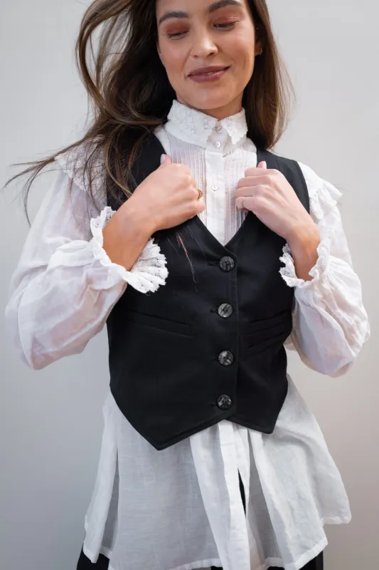 FARRA VEST | noir | organic sold by Maria Stanley