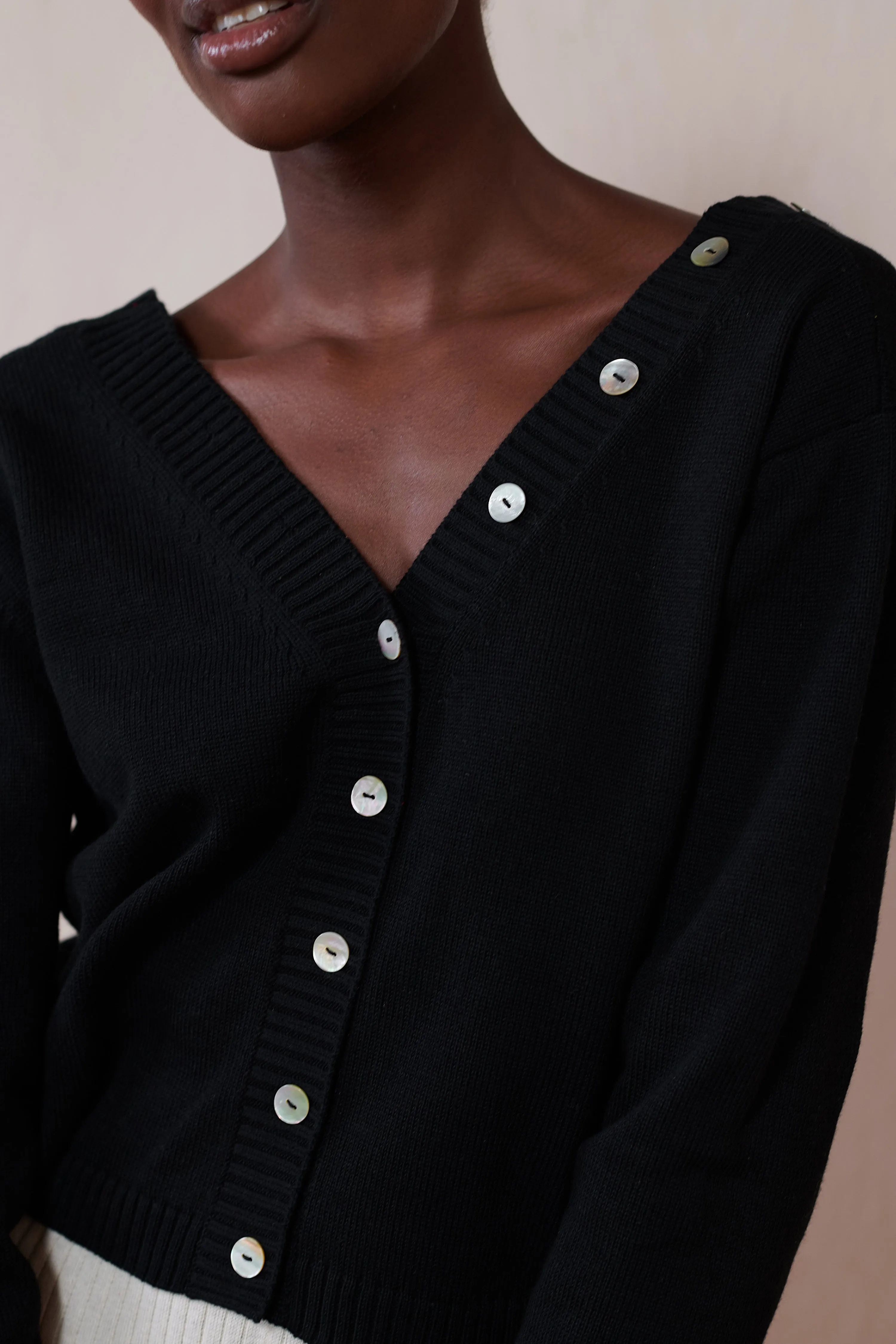BUTTON CARDI | noir | organic sold by Maria Stanley product image thumbnail 3