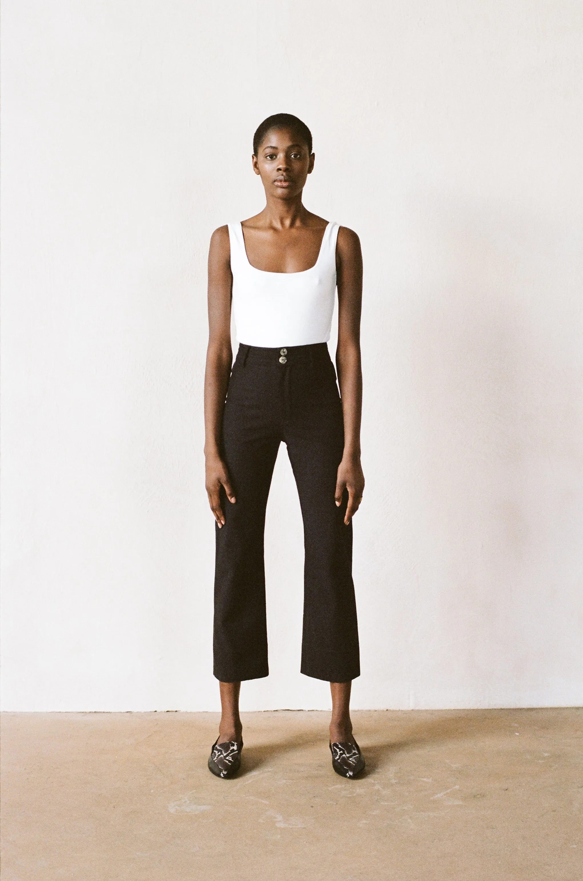 LUNA PANT | noir | WAREHOUSE SALE sold by Maria Stanley product image thumbnail 4