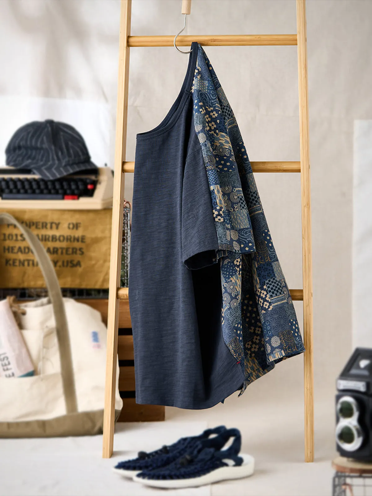 Japanese Pattern Vintage Fabric Patchwork Cotto Tee sold by Karaku product image thumbnail 3