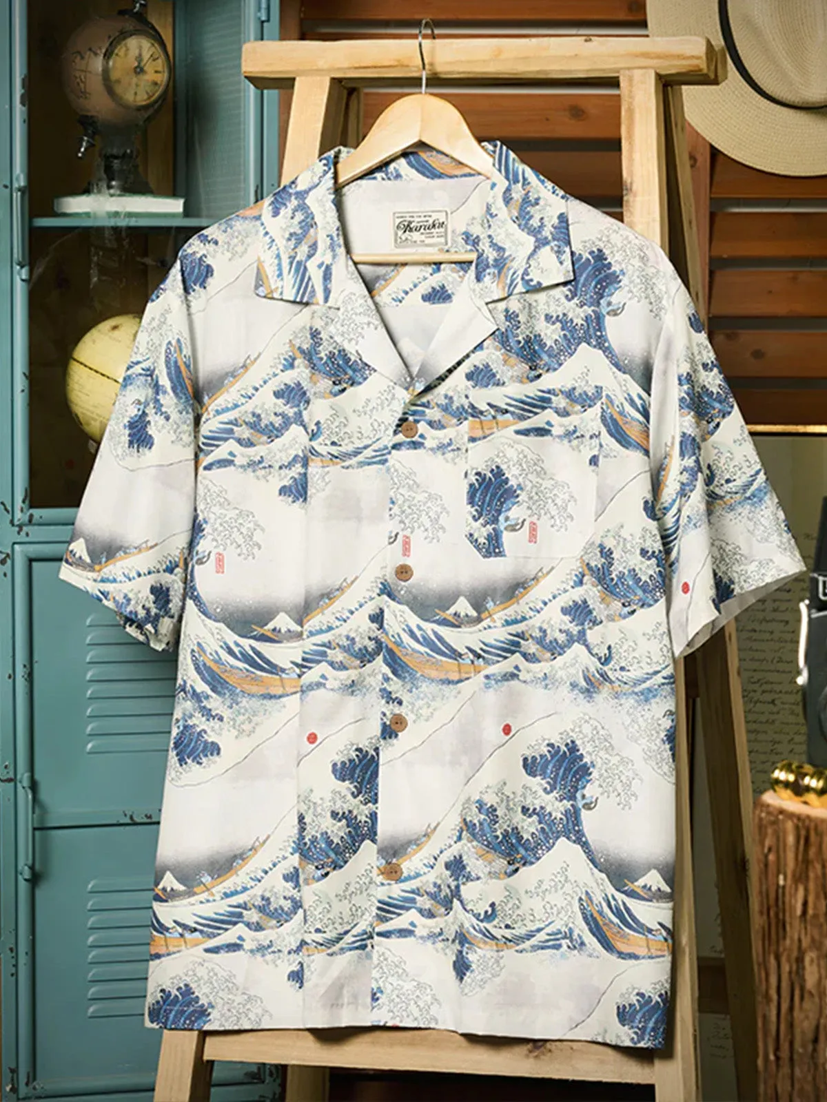 "Oki Namura Wave Riding Cat and Dog" Ukiyo-e Style Aloha Shirt sold by Karaku product image thumbnail 3