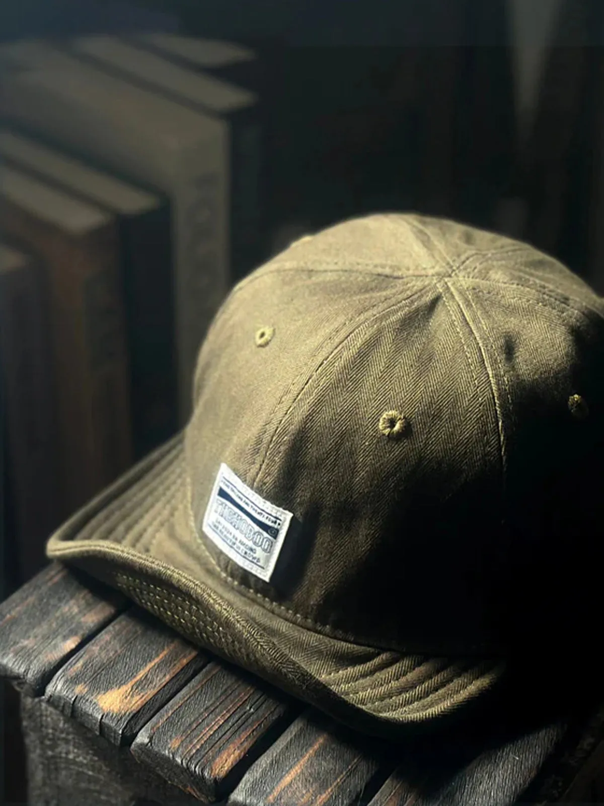 Classic American Casual Adjustable-Brim Flip Cap sold by Karaku product image thumbnail 2