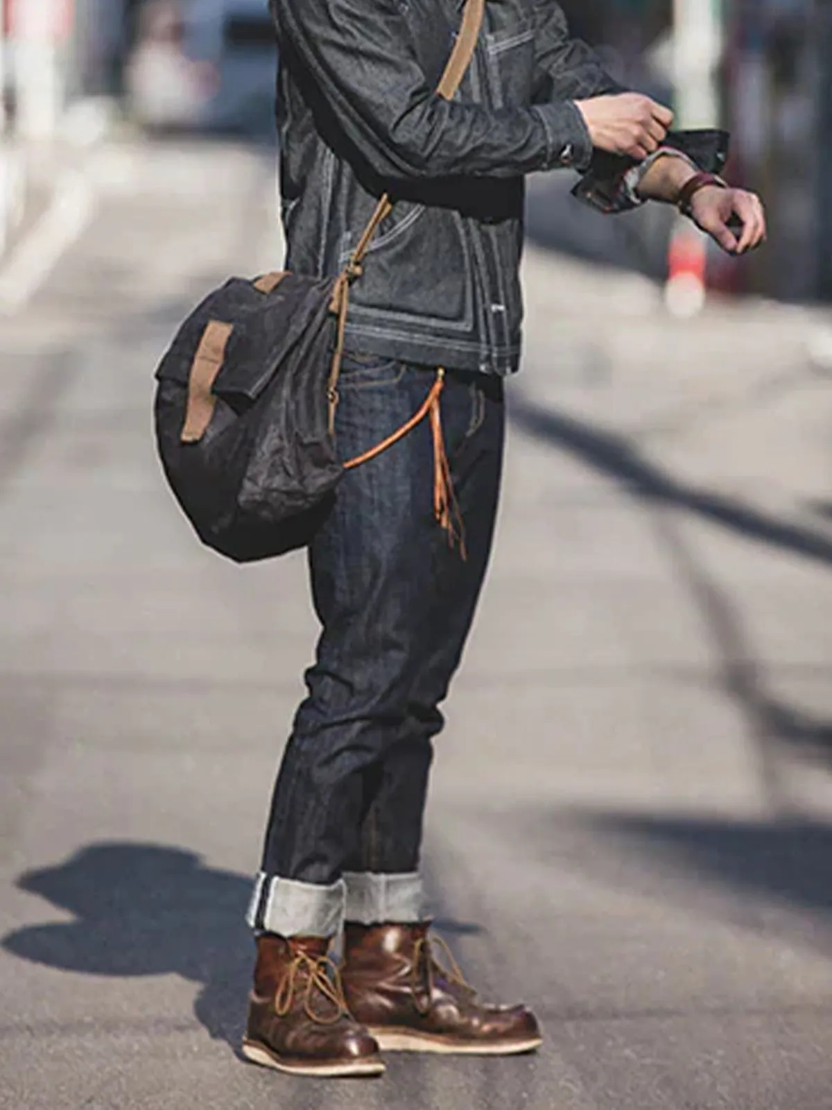 Retro American Slim Jeans sold by Karaku product image thumbnail 5