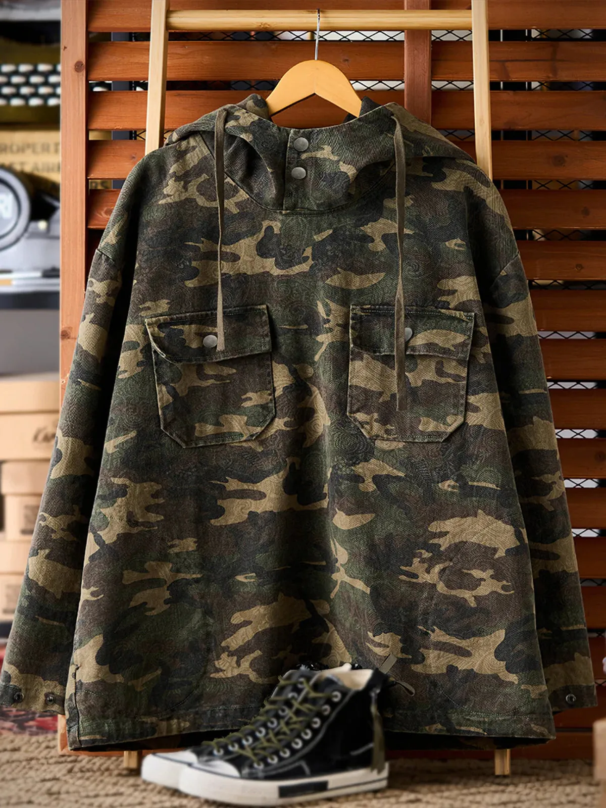 Camouflage Pattern & Paisley Pattern Mountain Parka sold by Karaku product image thumbnail 3