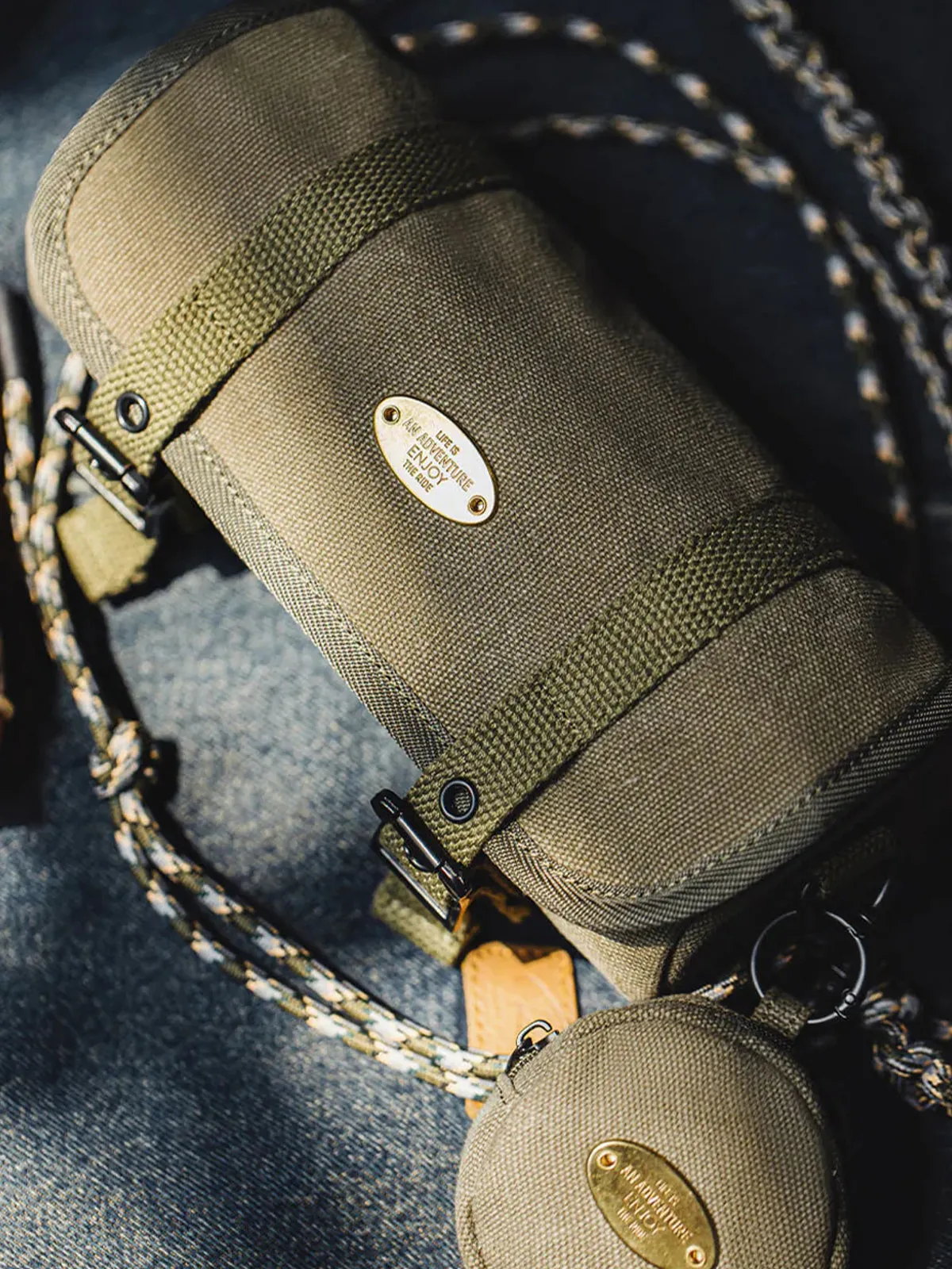 Canvas Barrel Bag with Braided Strap & Removable Round Pouch sold by Karaku product image thumbnail 3