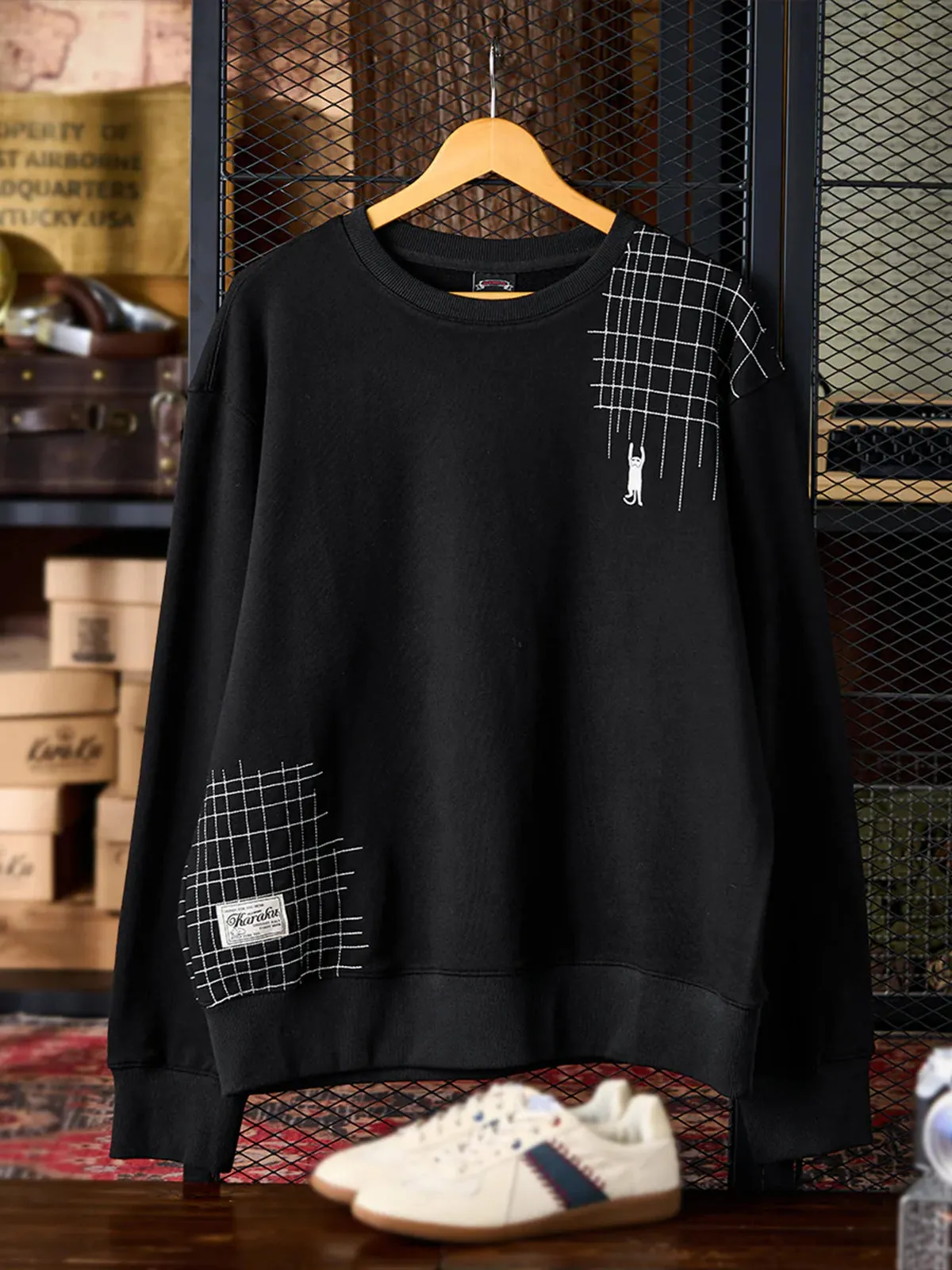 “Scratching Cat” Sashiko Embroidered Sweatshirt sold by Karaku product image thumbnail 3