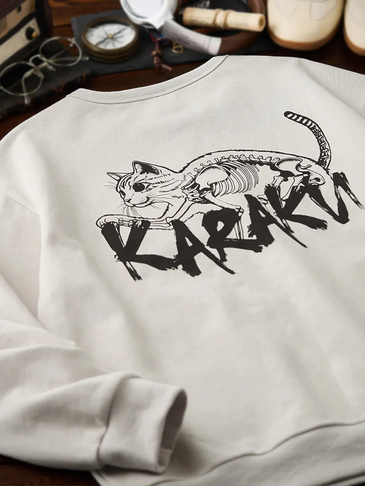 "Skeleton-Visible Cat" Print Back-Pile Cotton V-Gusset Sweatshirt sold by Karaku product image thumbnail 5