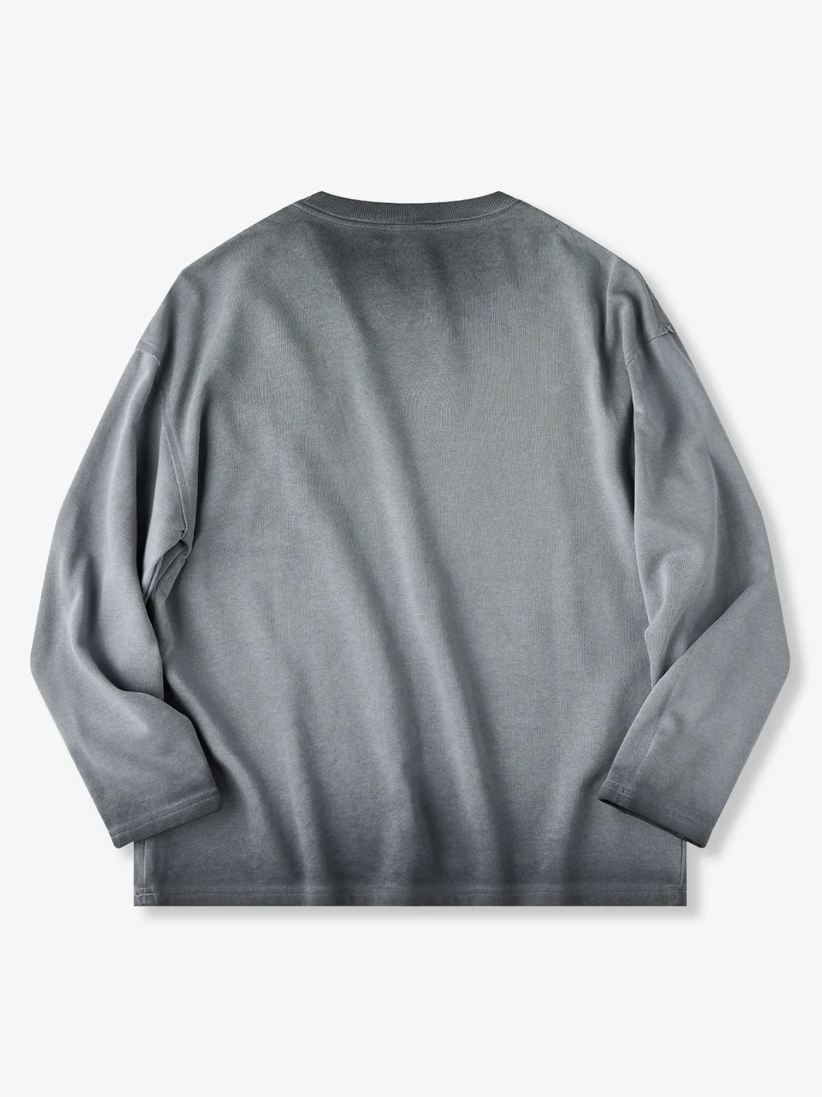 Long-Sleeve Gradient-Dyed Washed T-Shirt with Pleated Pocket sold by Karaku product image thumbnail 3