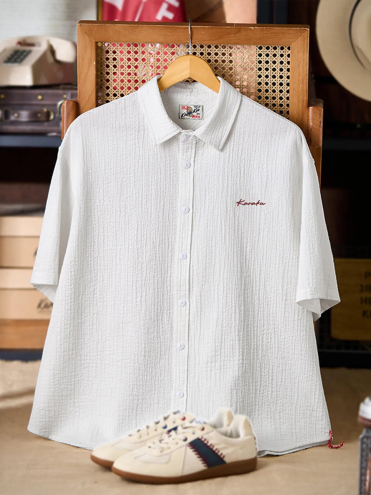 “Karaku” Single-Point Embroidered Textured Short-Sleeve Shirt with Red Drawstring sold by Karaku product image thumbnail 3
