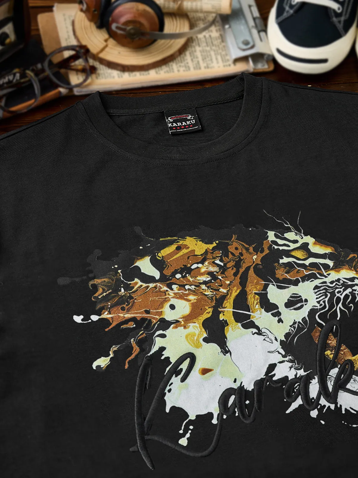 KARAKU × Raoh Tanaka “Golden Tiger” Printed & Embroidered Cotton Tee sold by Karaku product image thumbnail 5