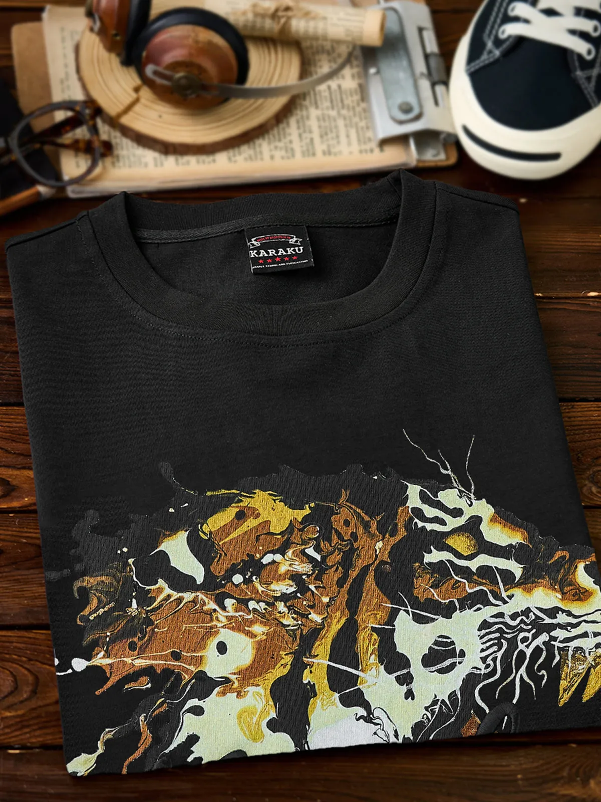 KARAKU × Raoh Tanaka “Golden Tiger” Printed & Embroidered Cotton Tee sold by Karaku product image thumbnail 4