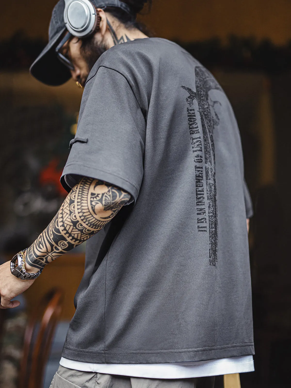 Men’s Relaxed Fit Crew Neck Cotton Blend T-Shirt sold by Karaku product image thumbnail 4