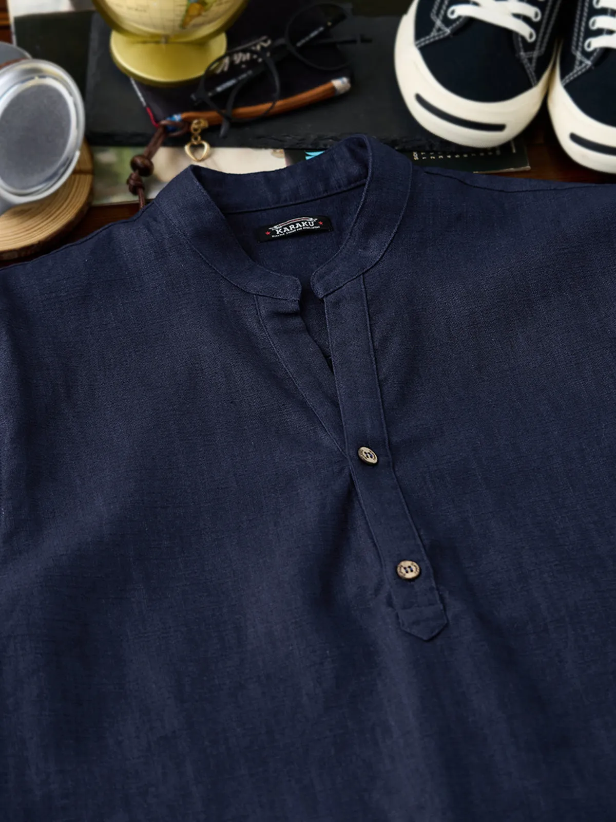 NAVY 2-Button V-Neck Cotton Linen Short Sleeve Shirt sold by Karaku product image thumbnail 5