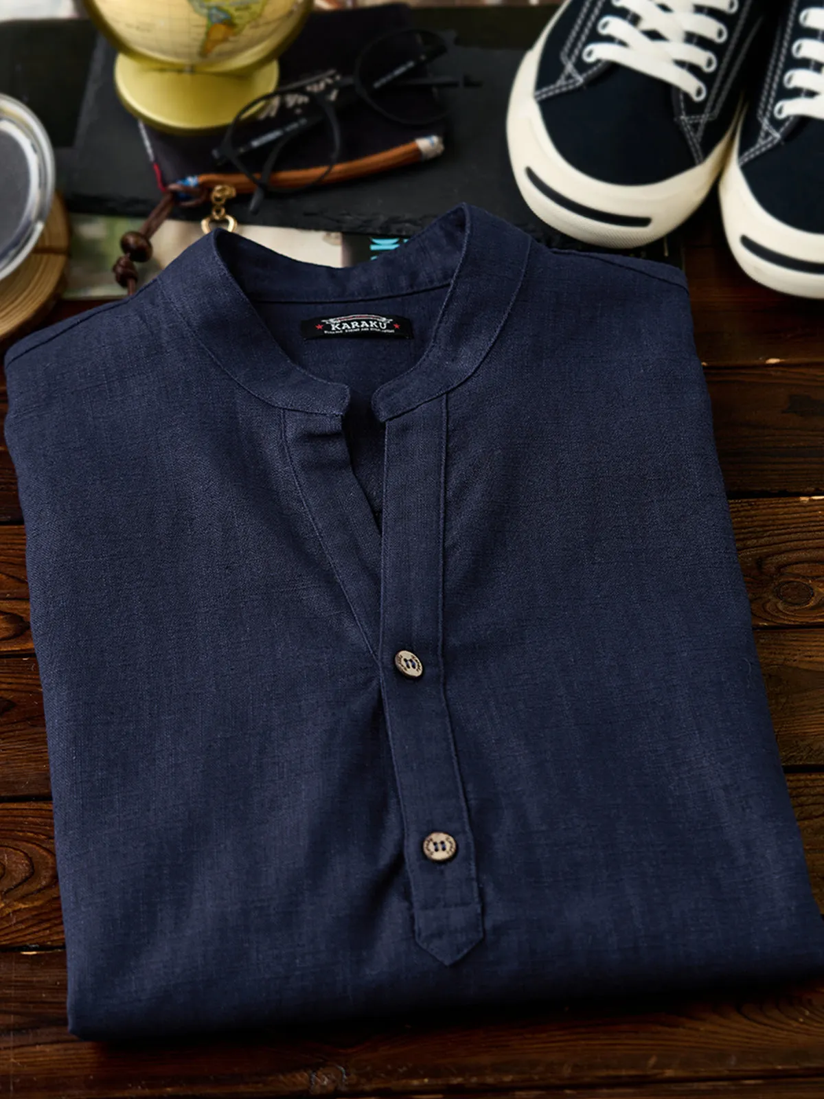 NAVY 2-Button V-Neck Cotton Linen Short Sleeve Shirt sold by Karaku product image thumbnail 4