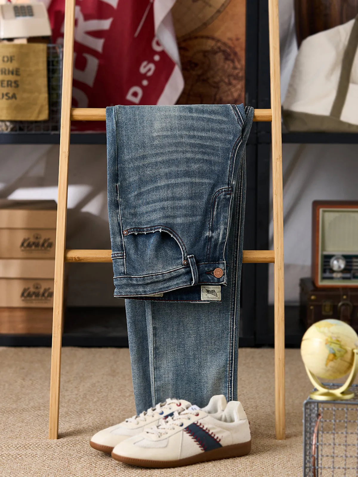 Vintage Washed Stretch Tapered Denim Jeans sold by Karaku product image thumbnail 3