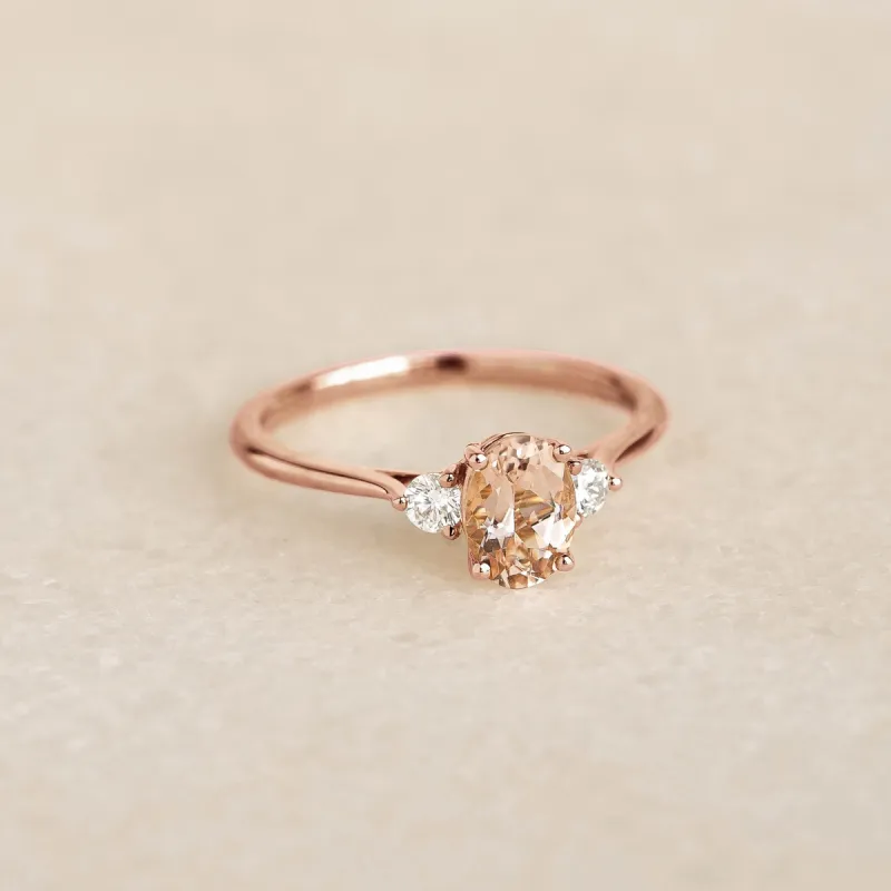 Morganite and Diamond Ring Rose Gold - Kindra sold by Linjer