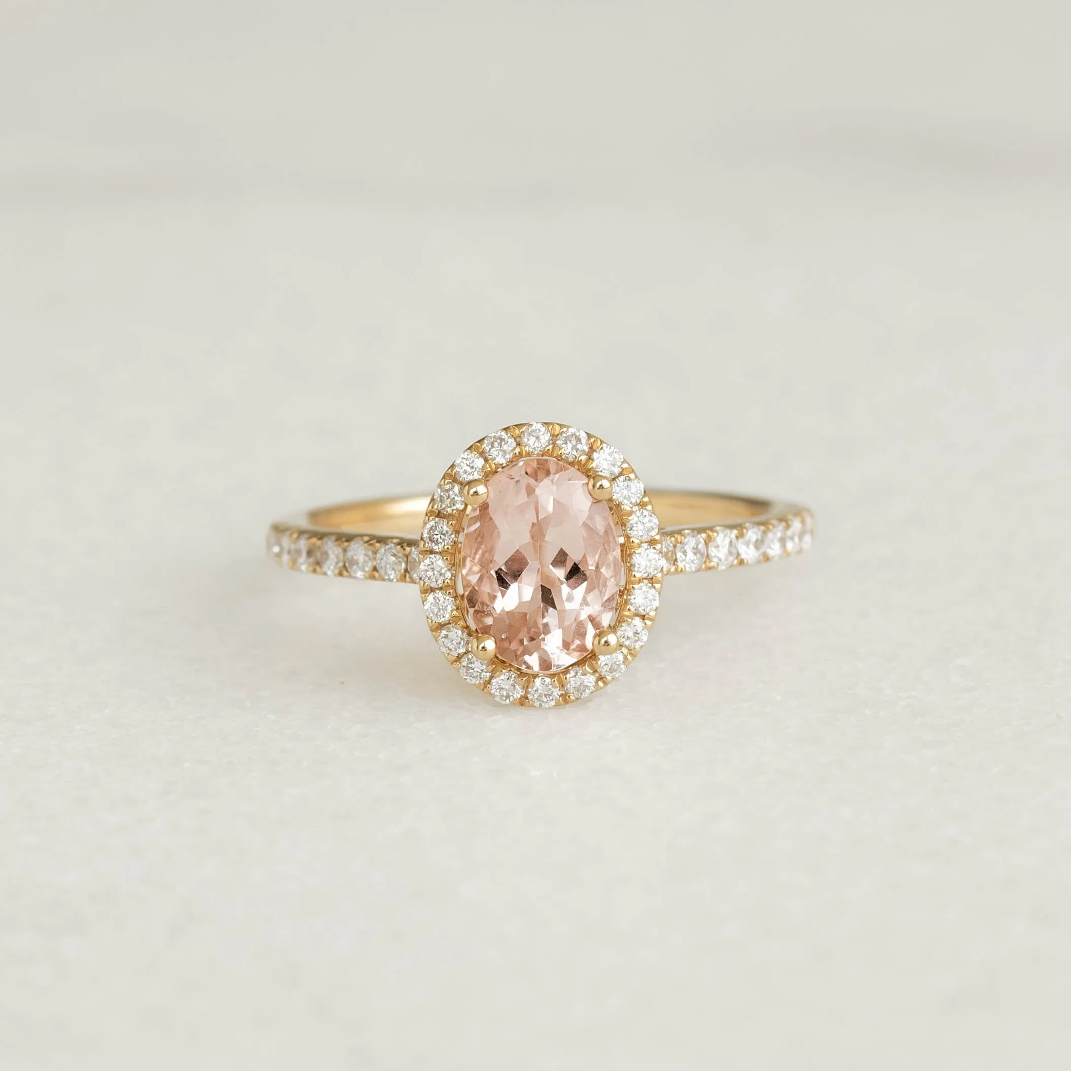 Oval Morganite Halo Ring 14k Gold - Suna sold by Linjer