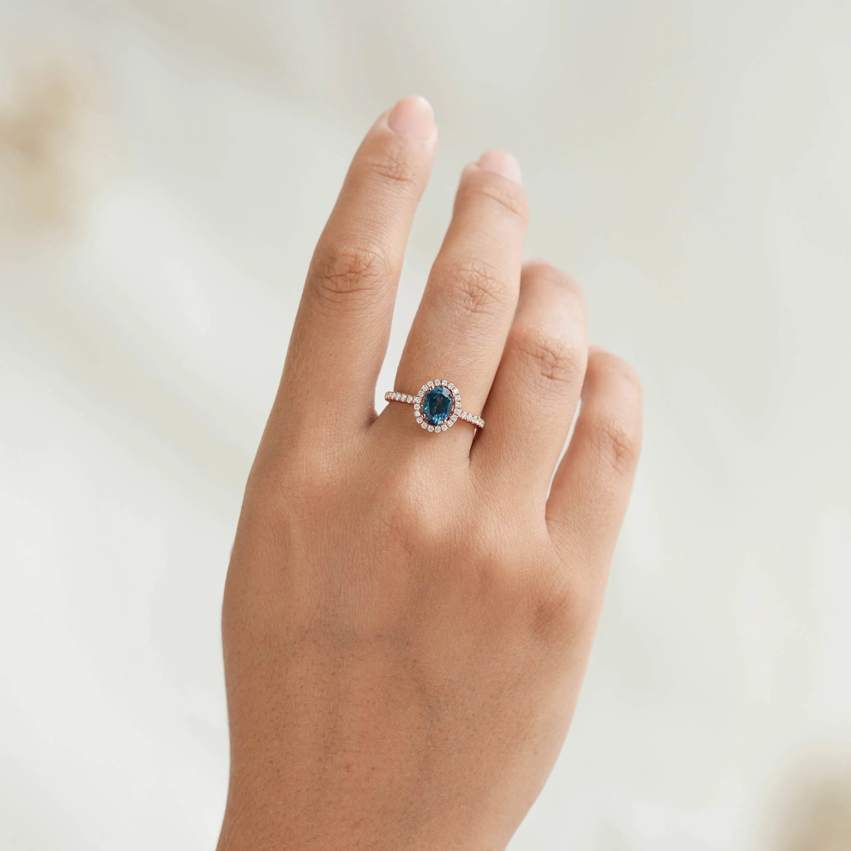 Oval London Blue Topaz Halo Ring Rose Gold - Suna sold by Linjer product image thumbnail 3