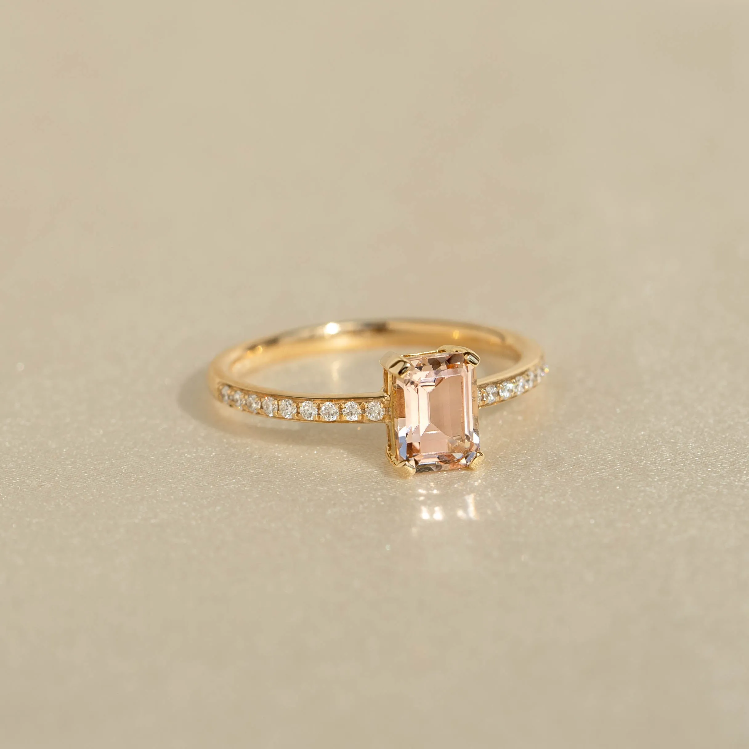 Baguette Morganite and Diamond Ring 14k Gold - Safiya sold by Linjer product image thumbnail 4