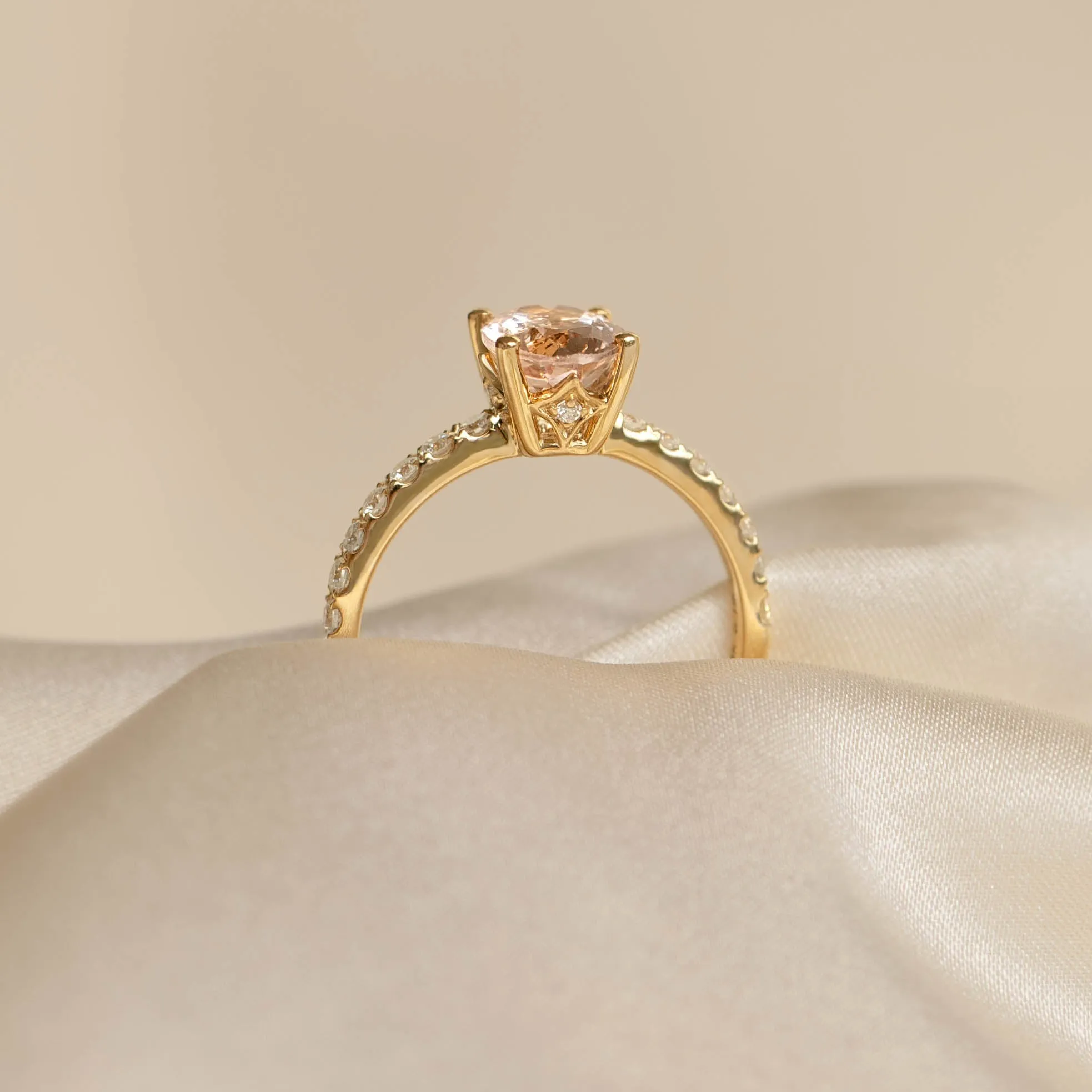 Oval Morganite and Diamond Ring 14k Gold - Minette sold by Linjer product image thumbnail 4