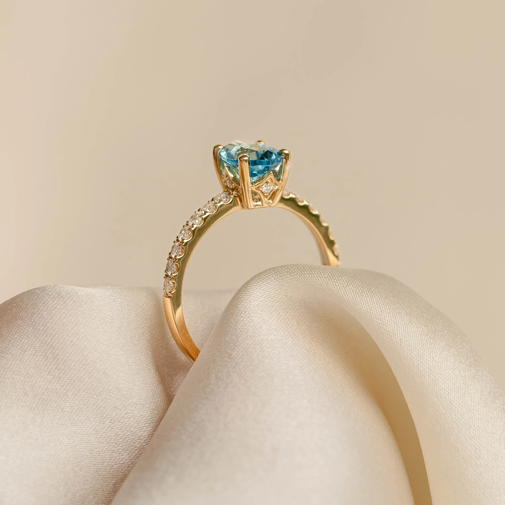Oval Swiss Blue Topaz and Diamond Ring 14k Gold - Minette sold by Linjer product image thumbnail 4