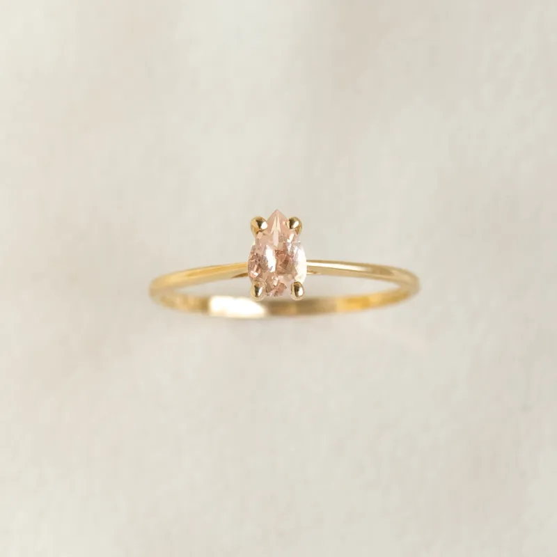 Pear Shaped Morganite Ring 14k Gold - Martine sold by Linjer