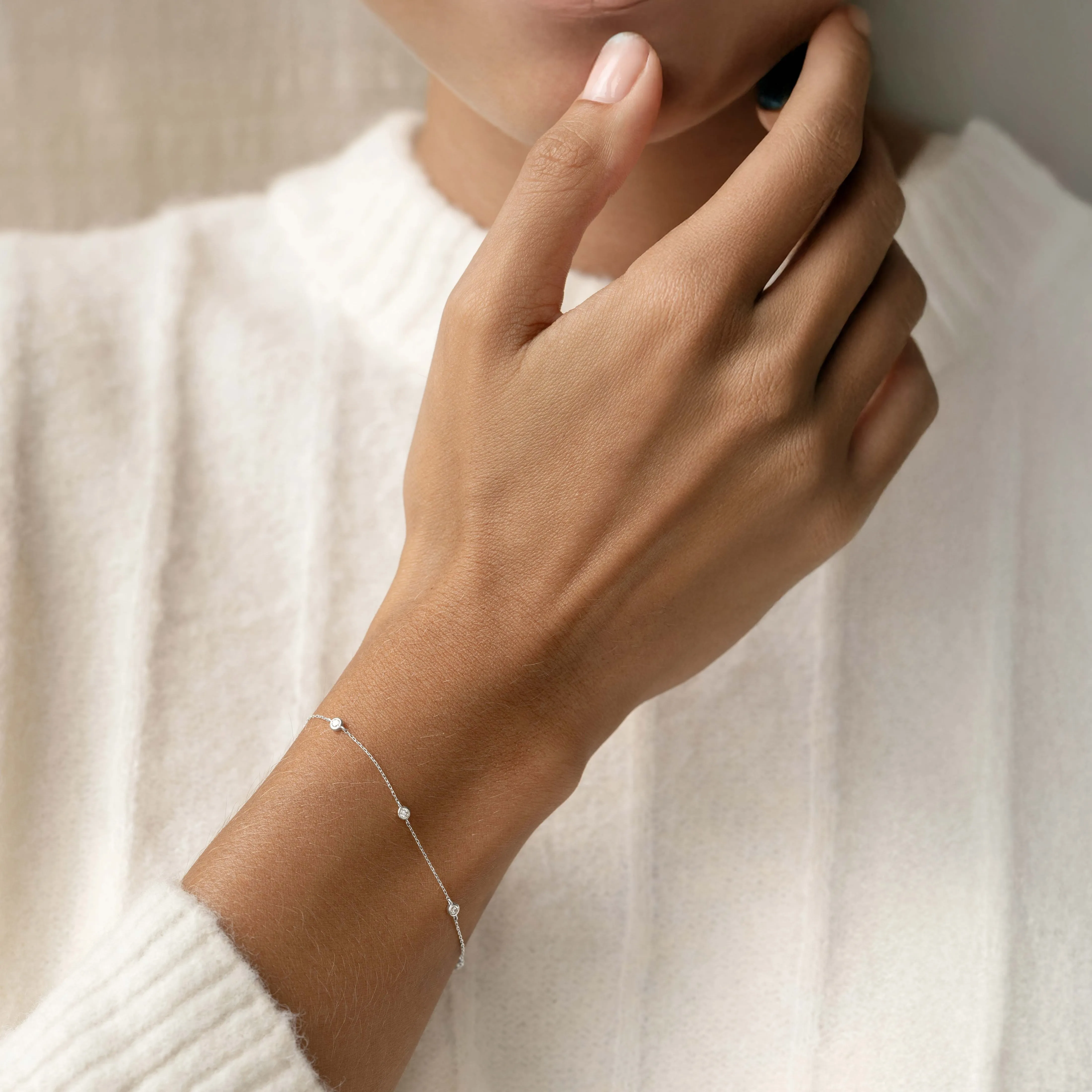 Bezel Set Diamond Bracelet 14k White Gold - Vilda sold by Linjer product image thumbnail 3