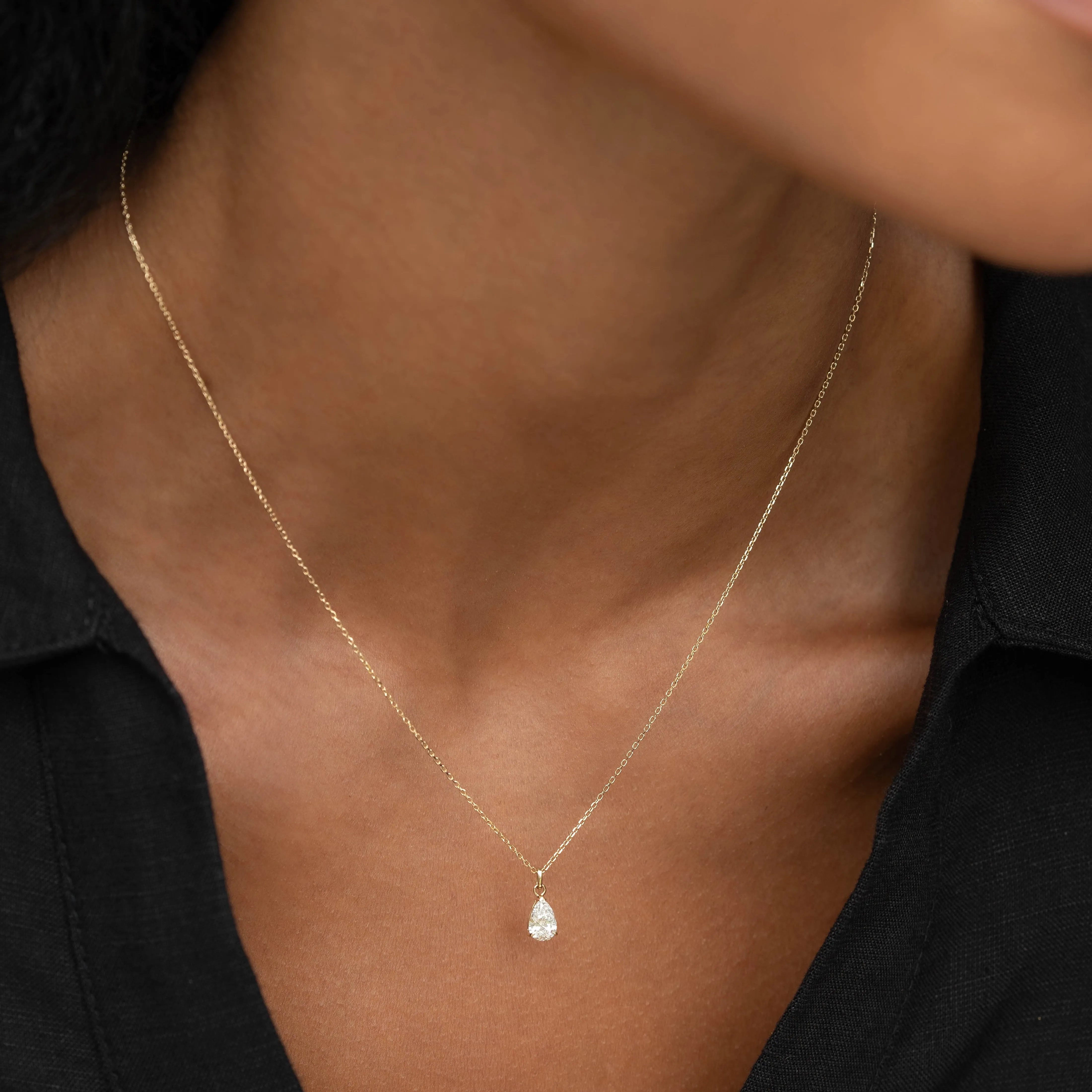 Pear Cut Diamond Pendant Necklace 14k Gold - Oline sold by Linjer