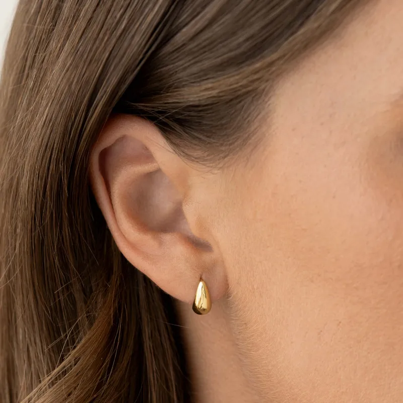 Tapered Dome Huggie Earrings - Brianne sold by Linjer