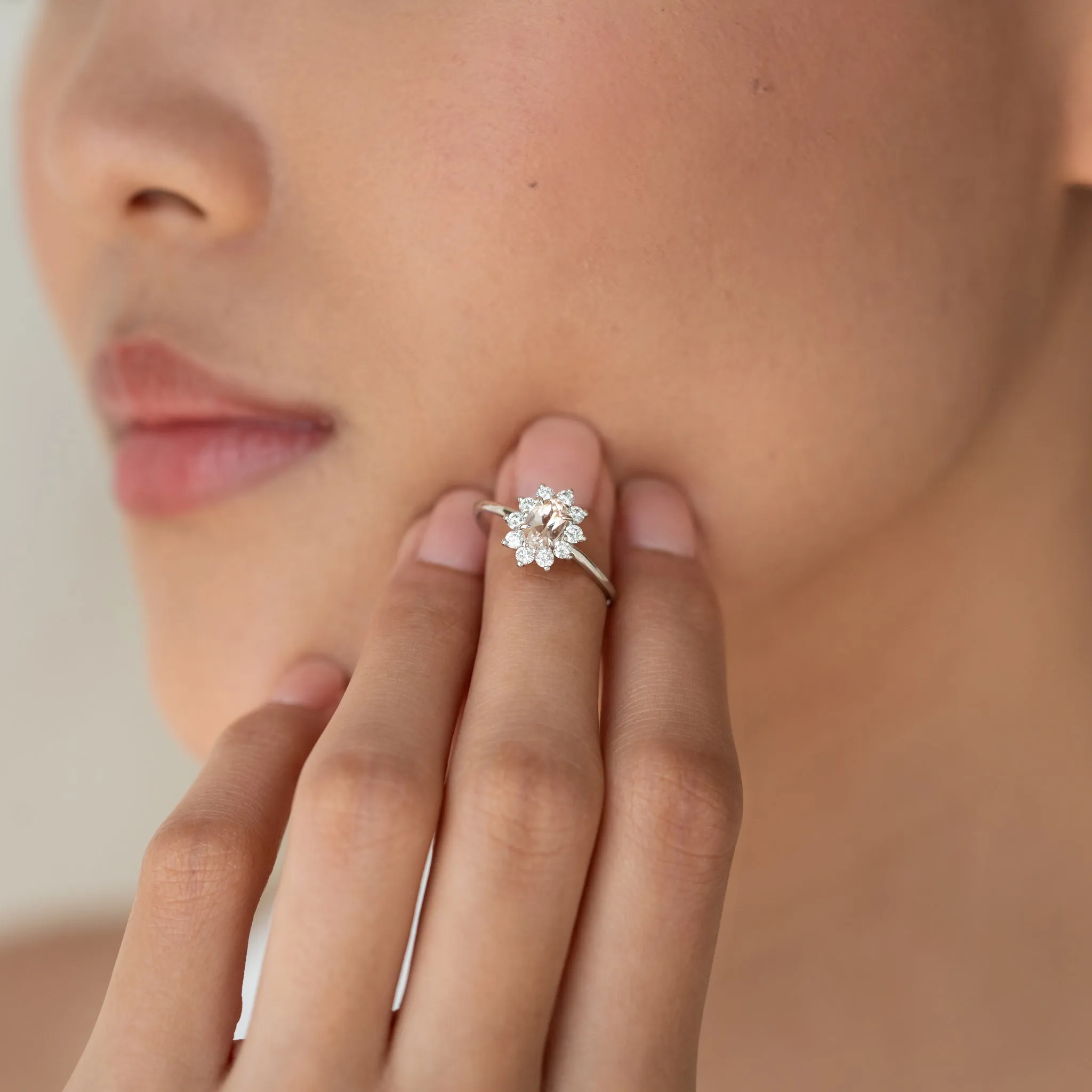 Sunburst Morganite Halo Ring White Gold - Evelina sold by Linjer product image thumbnail 3