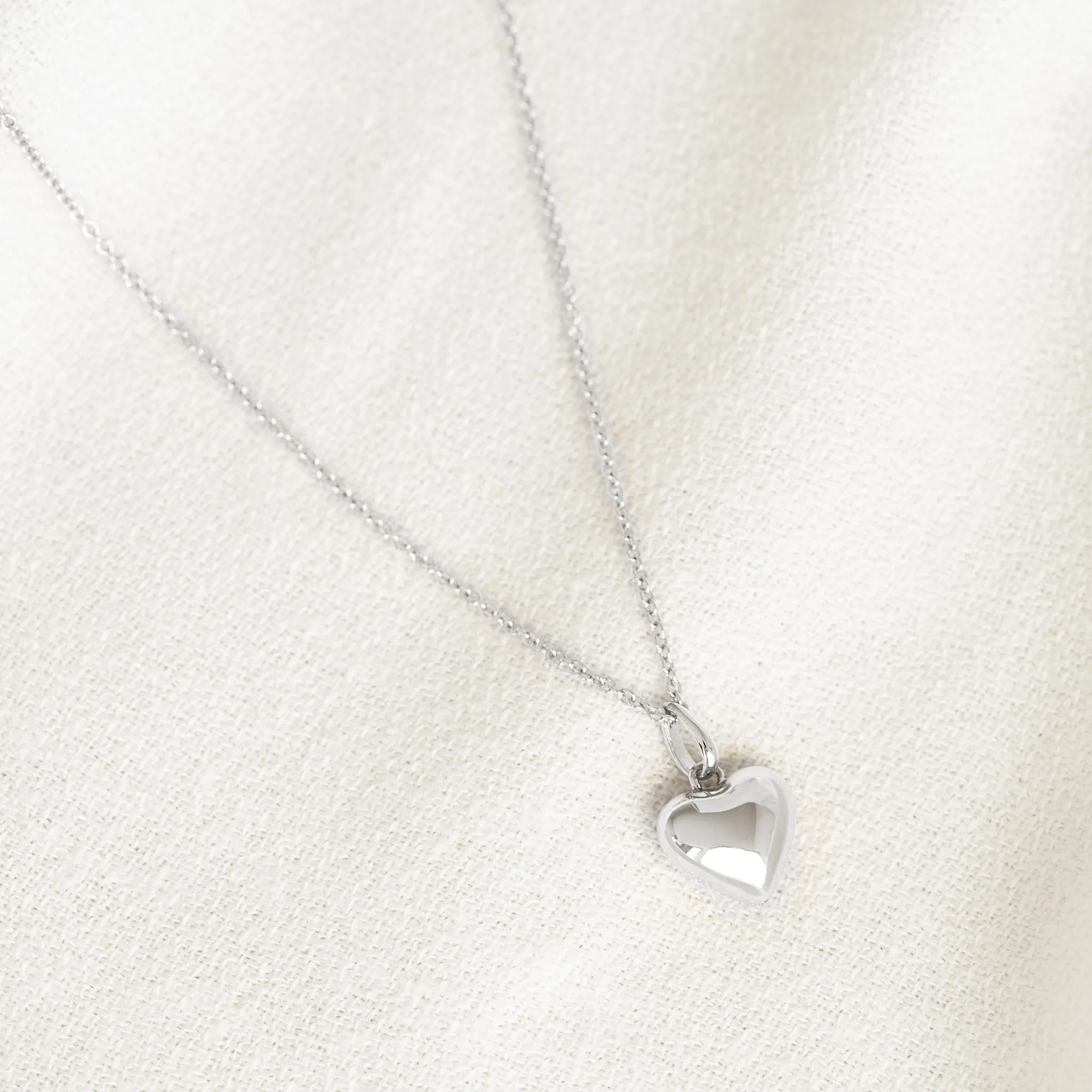 Puffy Heart Necklace Silver sold by Linjer