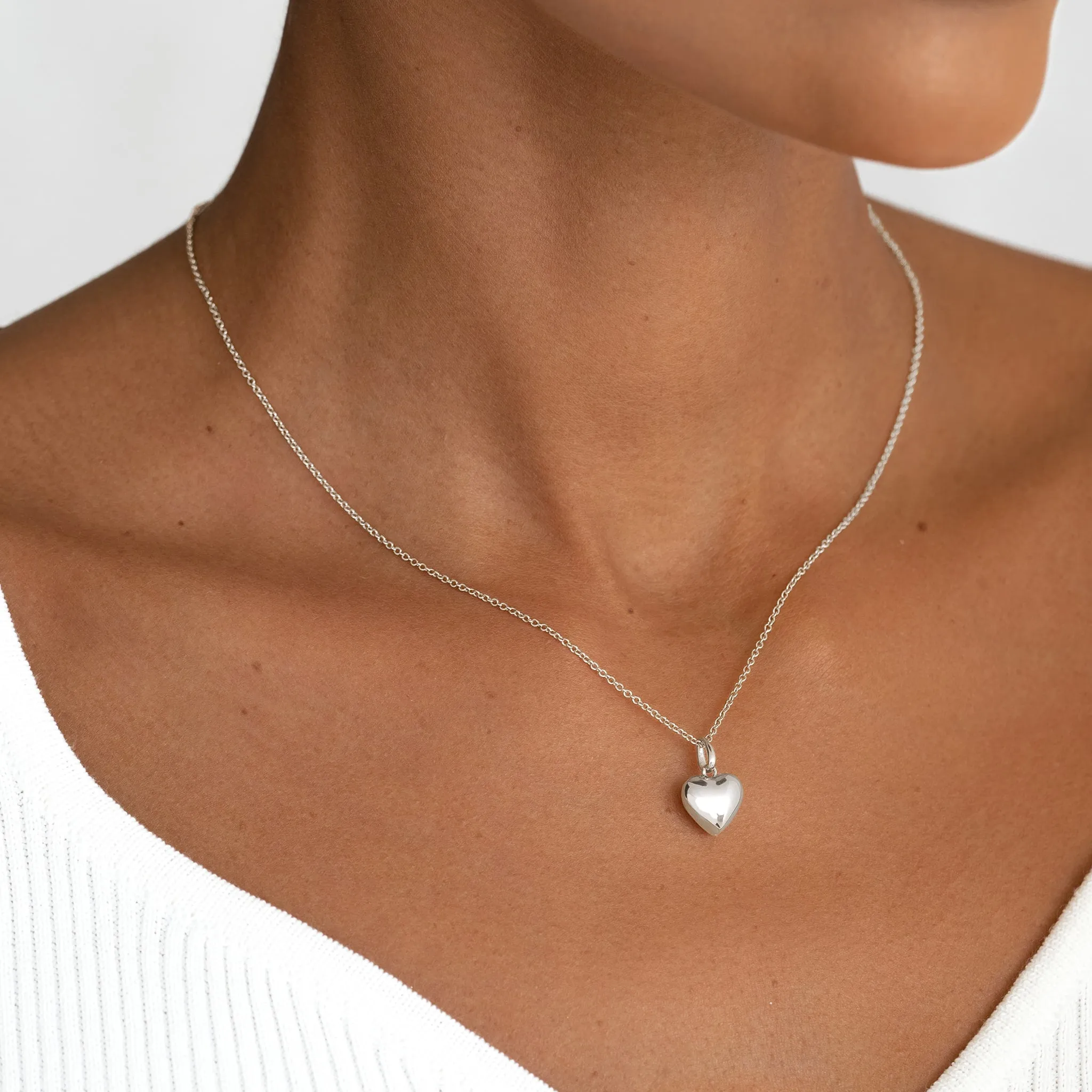 Puffy Heart Necklace Silver sold by Linjer product image thumbnail 4
