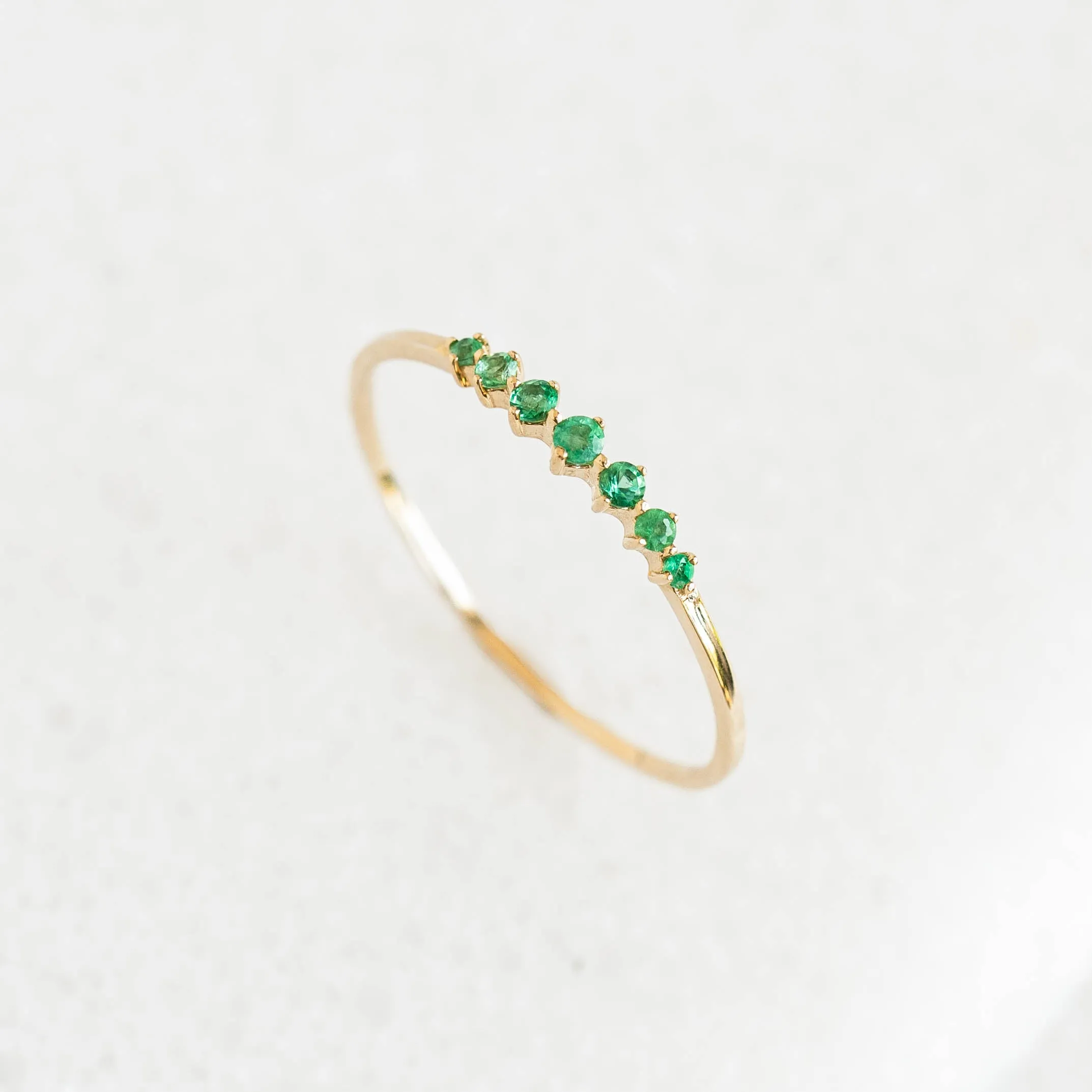 Graduated Emerald Ring 14k Gold - Mila sold by Linjer