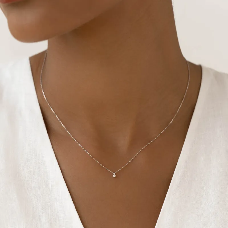 Diamond Pendant Necklace White Gold - Athena sold by Linjer