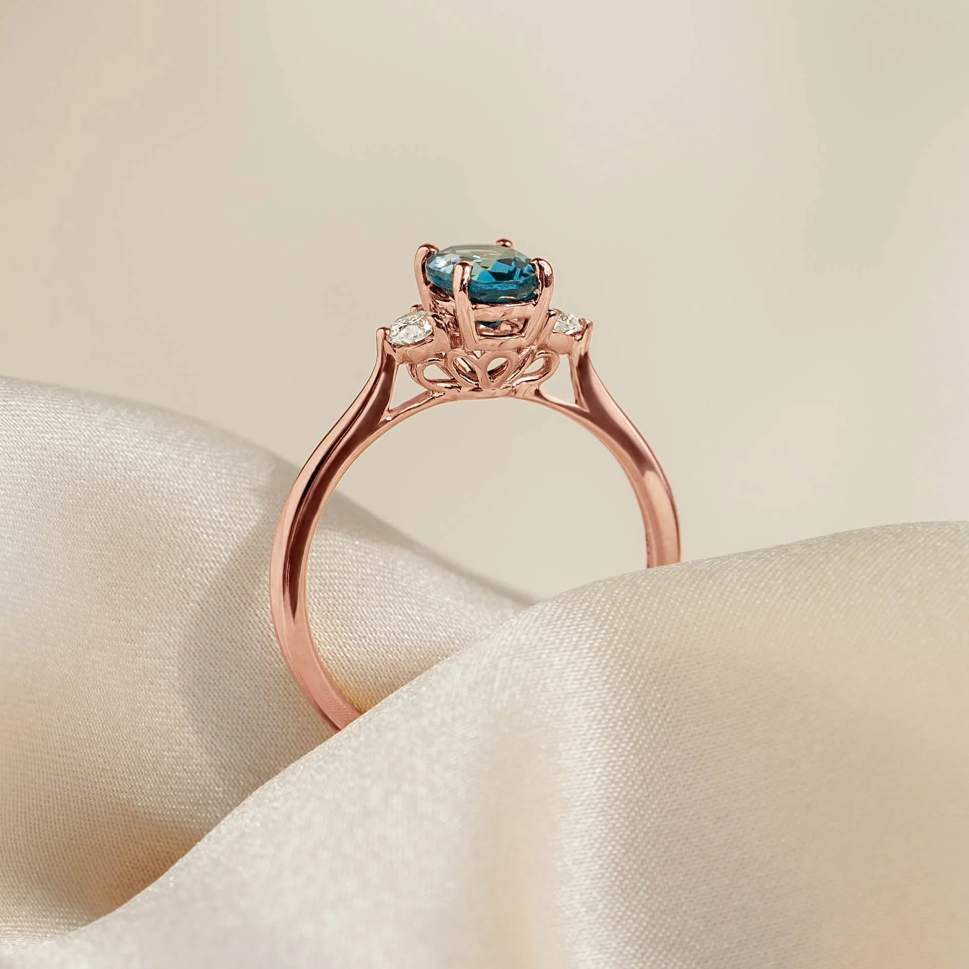 London Blue Topaz and Diamond Ring Rose Gold - Kindra sold by Linjer product image thumbnail 3