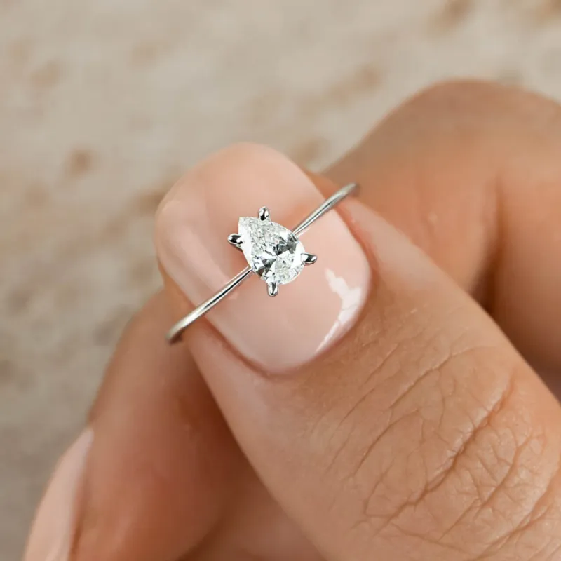 Pear Shaped Diamond Ring 14k White Gold - Martine sold by Linjer