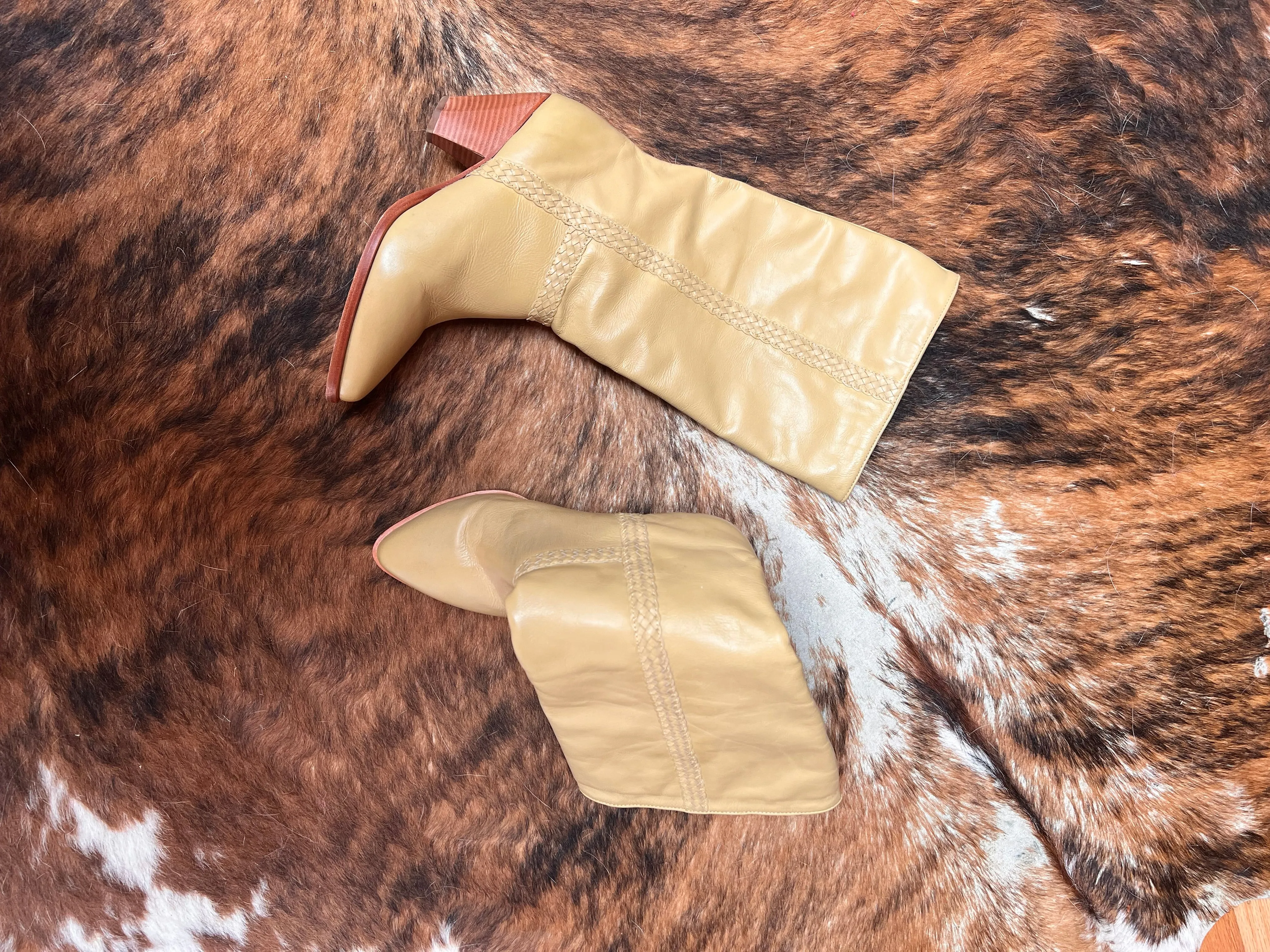 Mesa Boot sold by Bird of Flight product image thumbnail 5