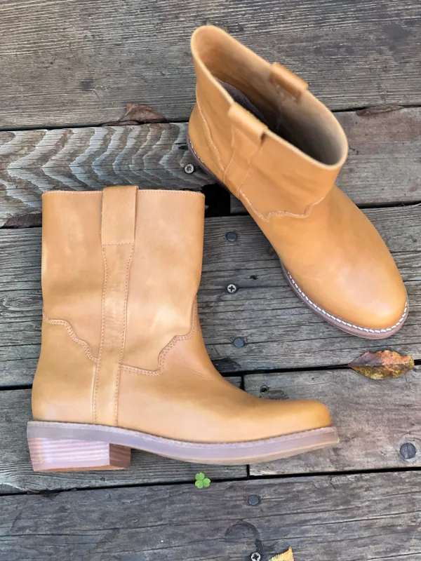 Dillon Boot made by Bird of Flight