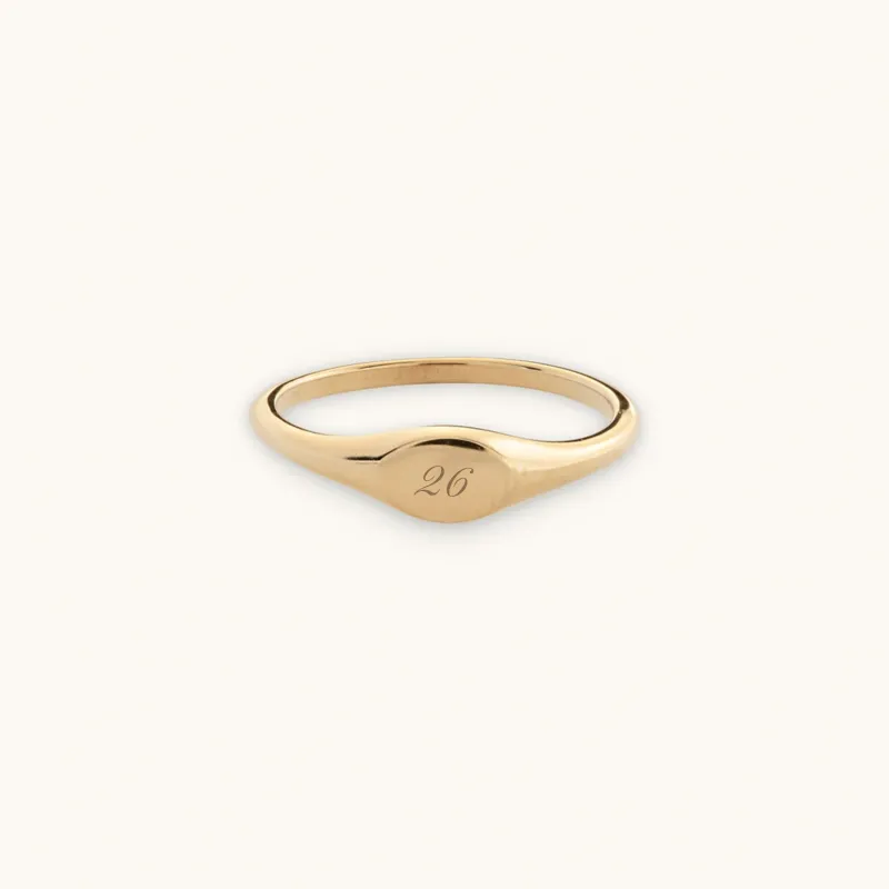'26 Signet Ring made by Sugar Blossom