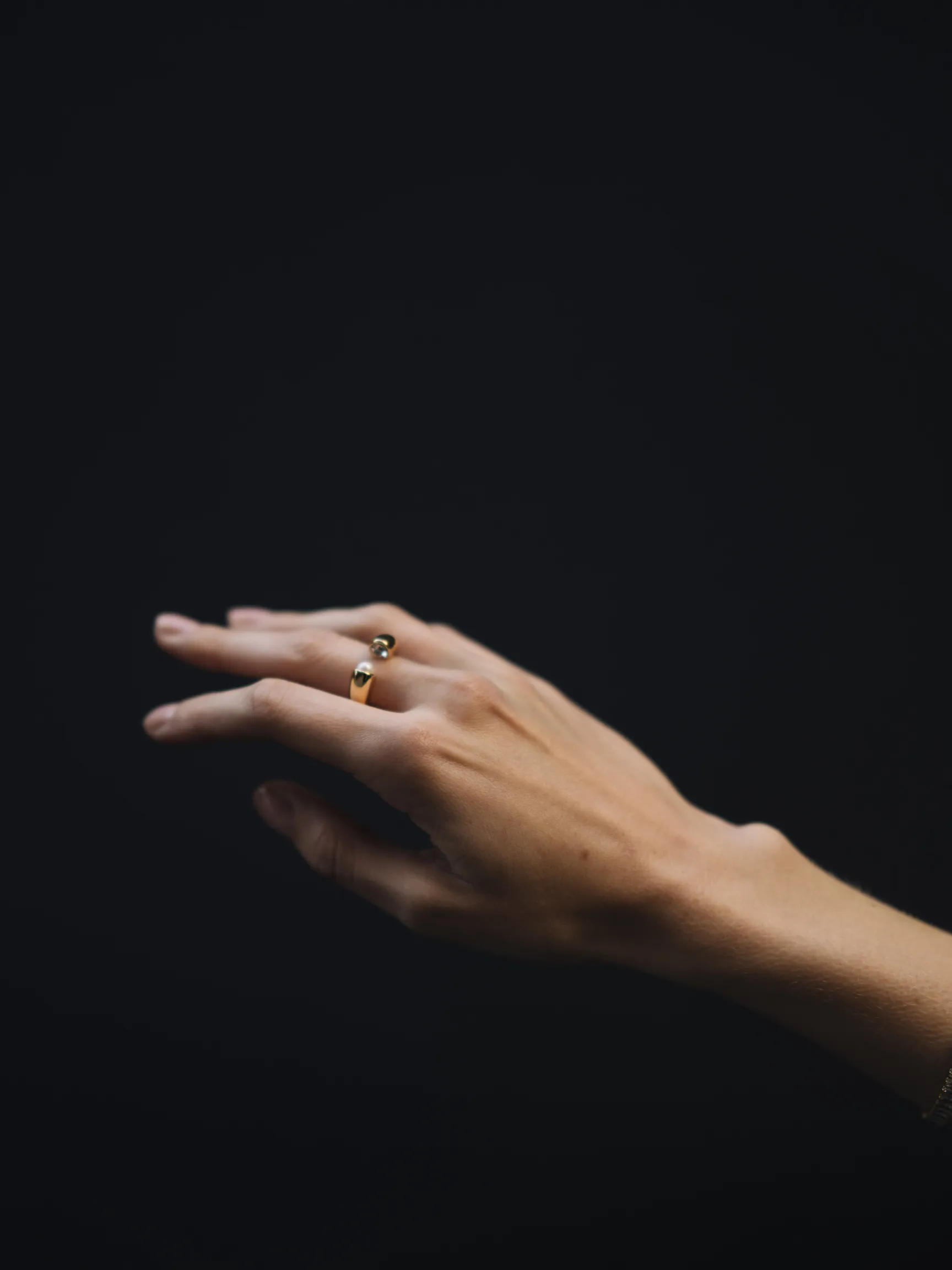 Crystal Pearl Open Ring (Final Sale) sold by VERAFIED product image thumbnail 5