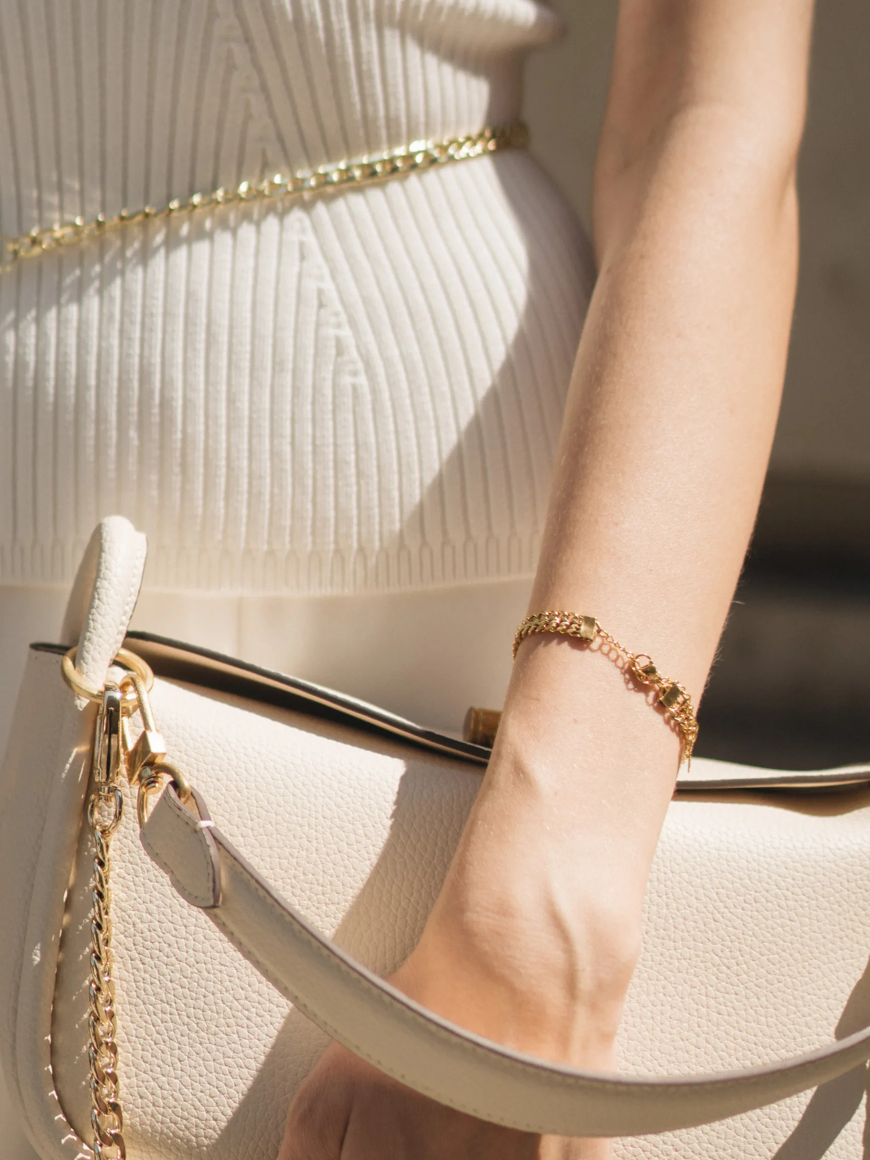 Double Curb Bracelet sold by VERAFIED product image thumbnail 3