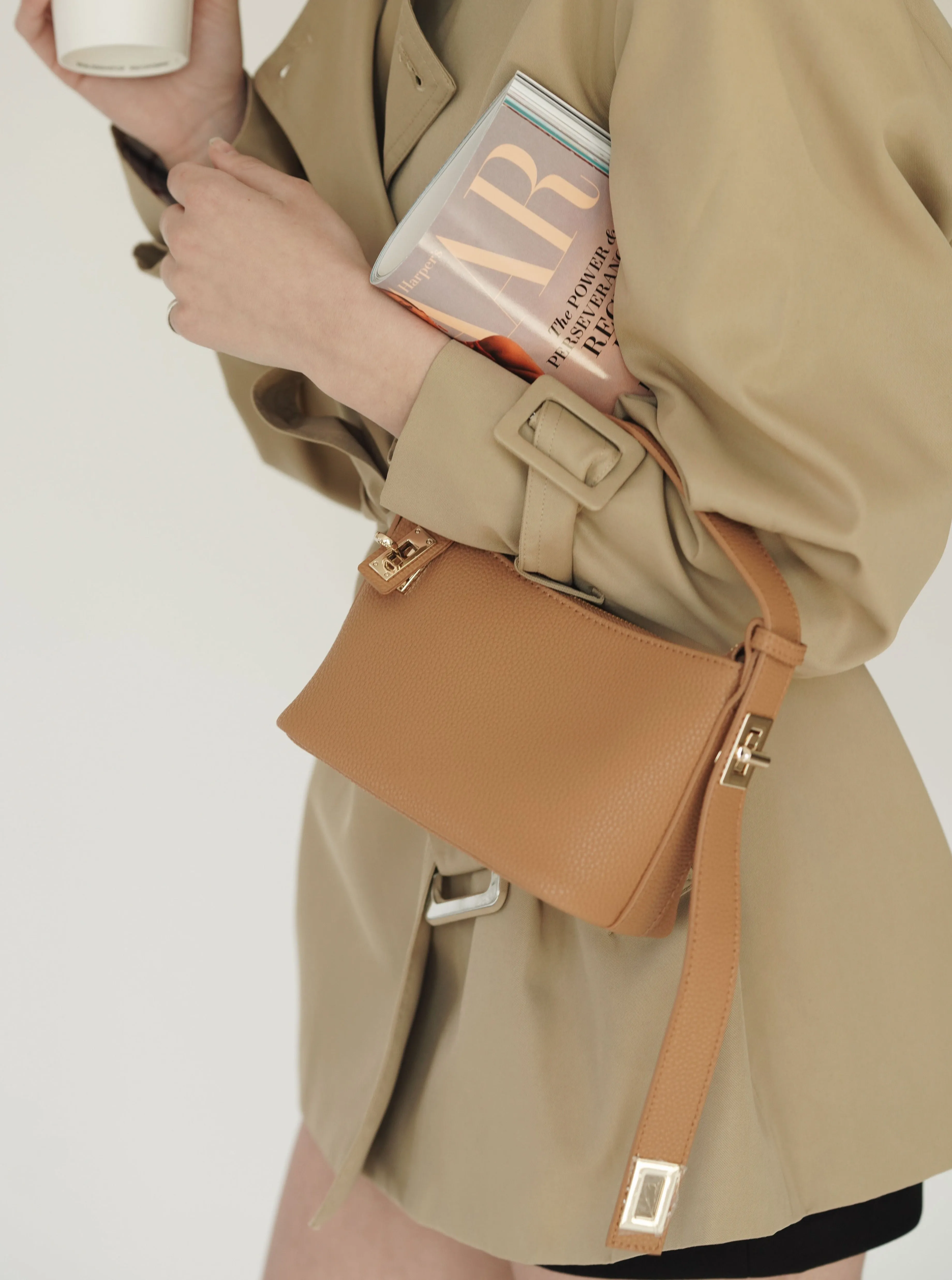 Tan Twister Hobo Bag (Final Sale) sold by VERAFIED product image thumbnail 2