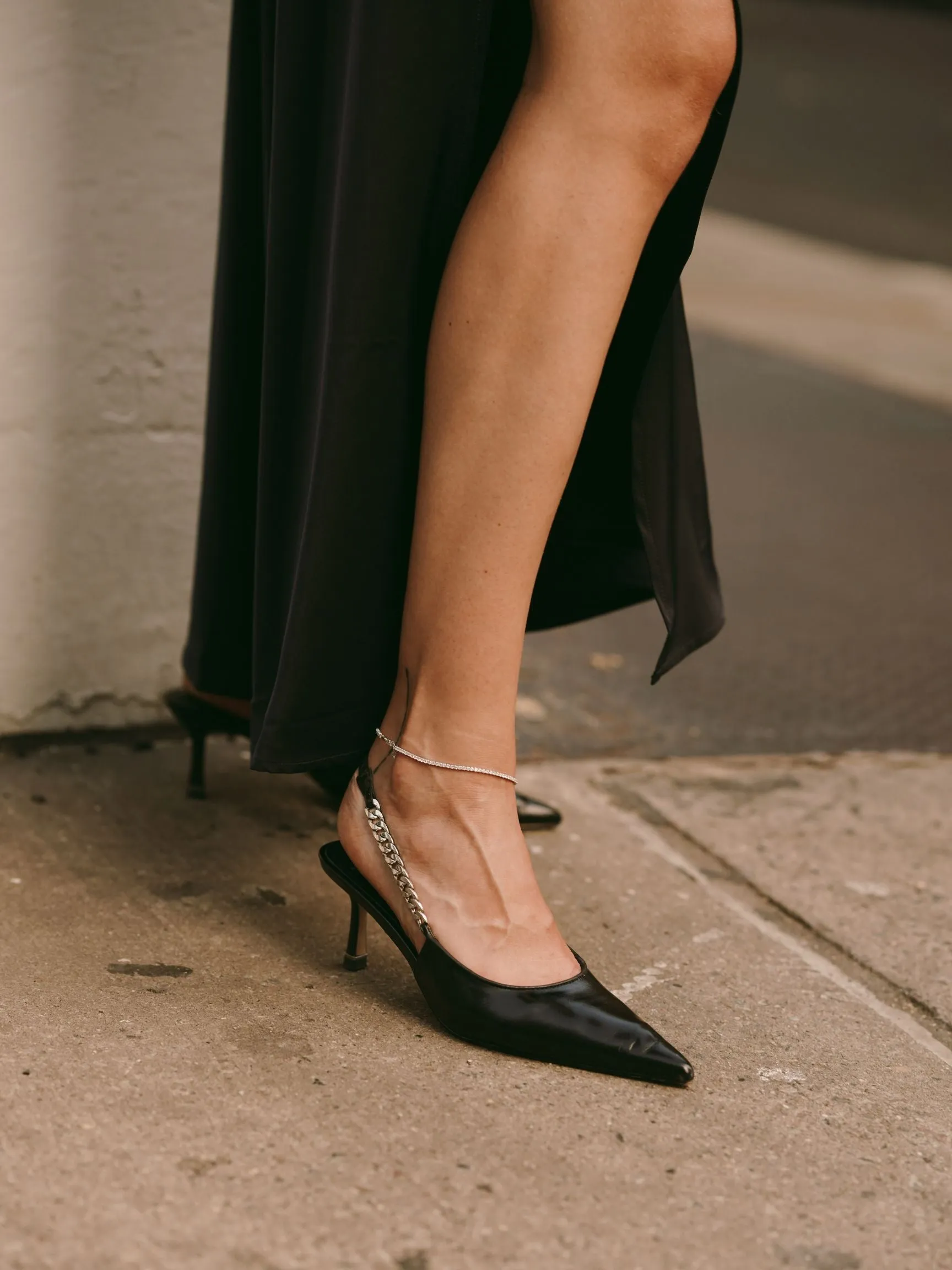 White Stone Anklet sold by VERAFIED product image thumbnail 5