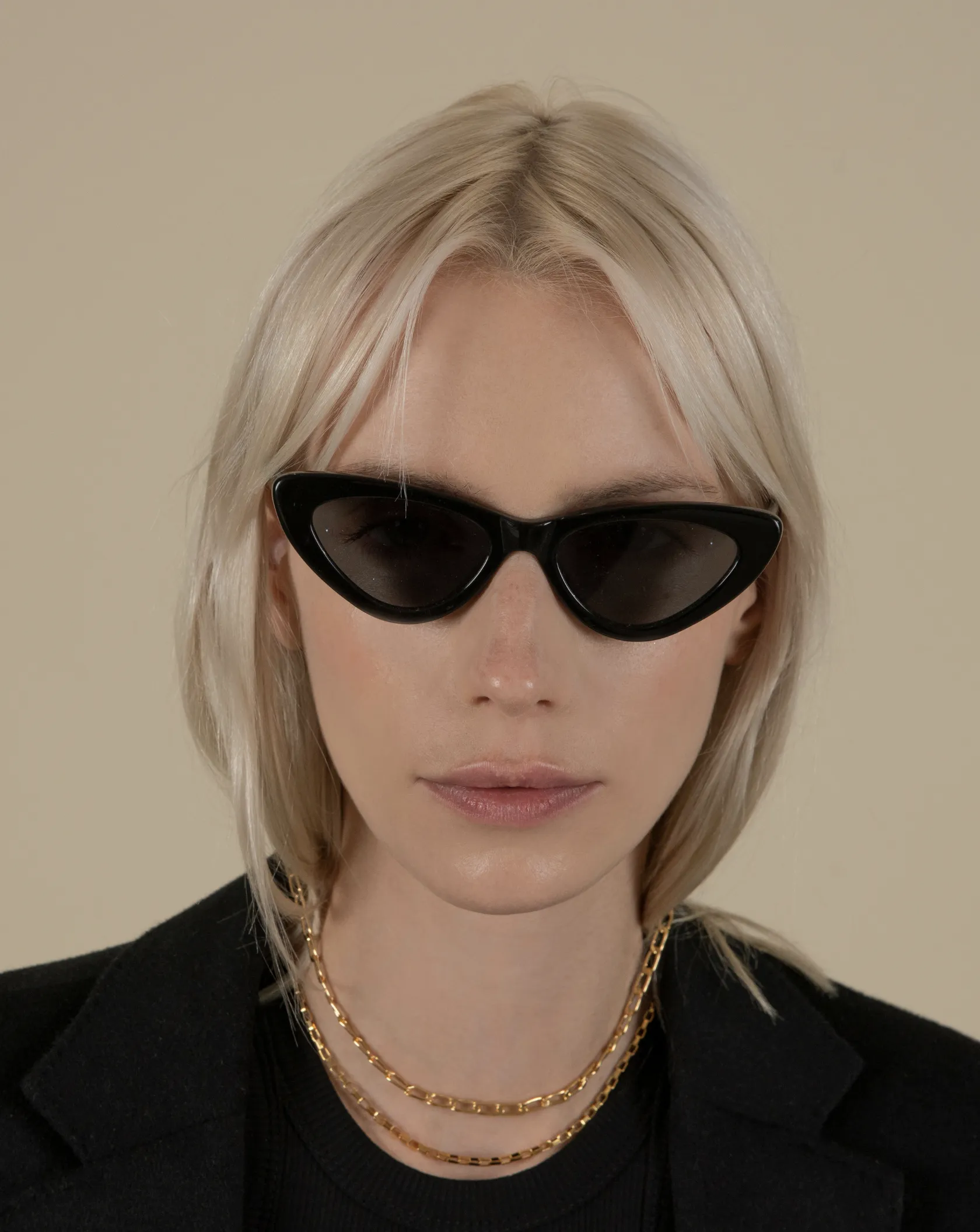 Golden Hour Medium Link Chain Necklace sold by VERAFIED product image thumbnail 5