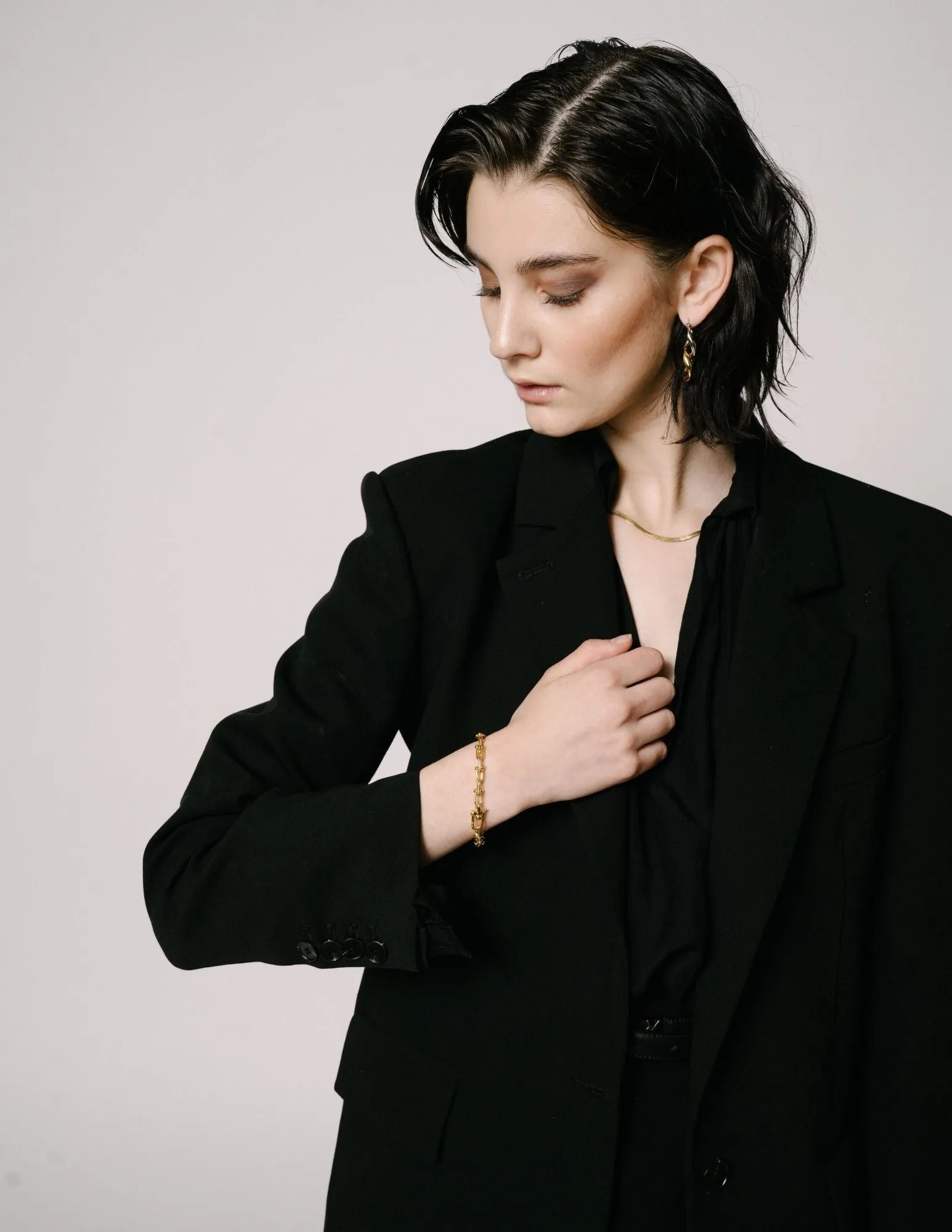 Nomo Gold Chain Link Bracelet (Final Sale) sold by VERAFIED product image thumbnail 4