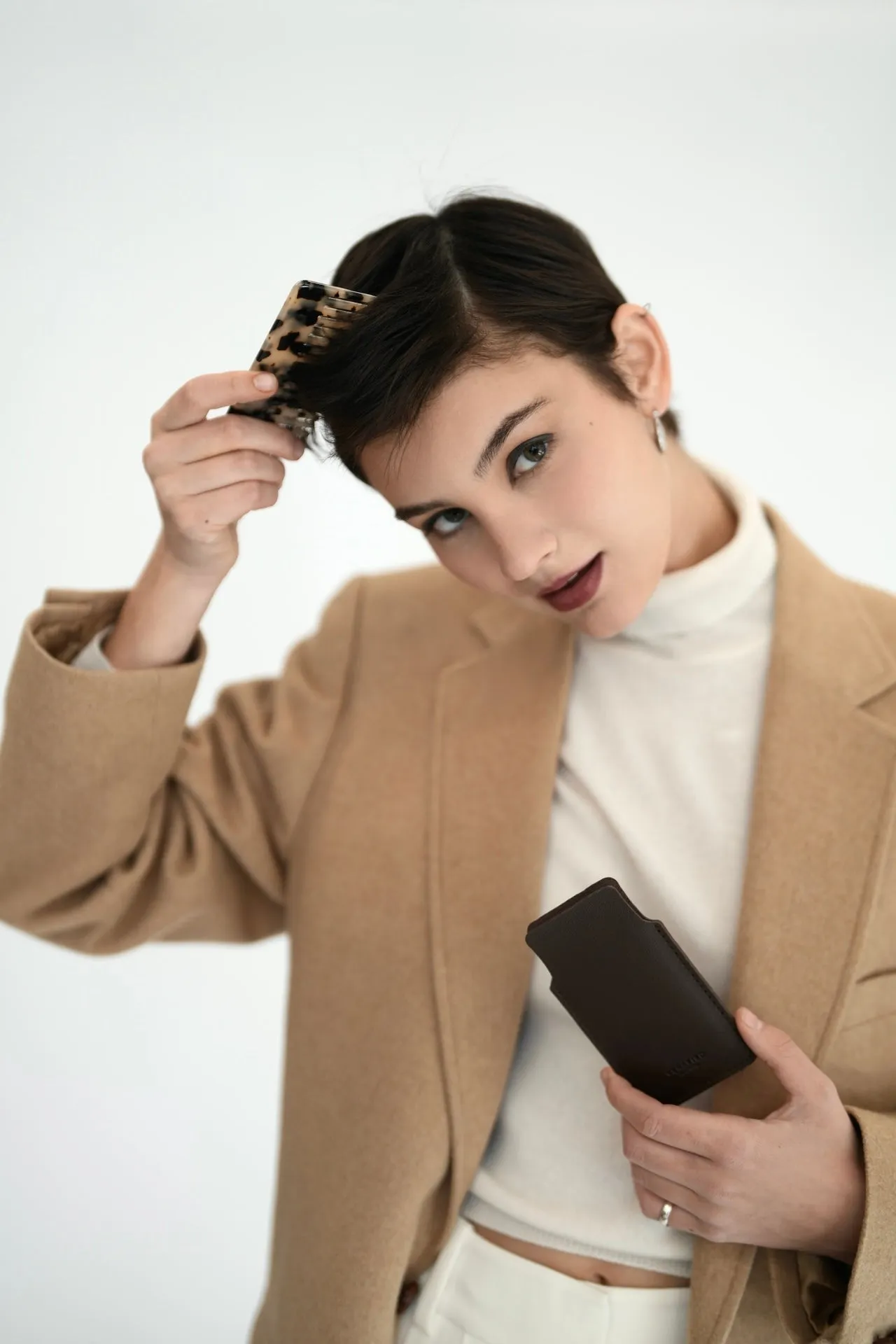 Espresso Hair Comb with Case sold by VERAFIED product image thumbnail 5