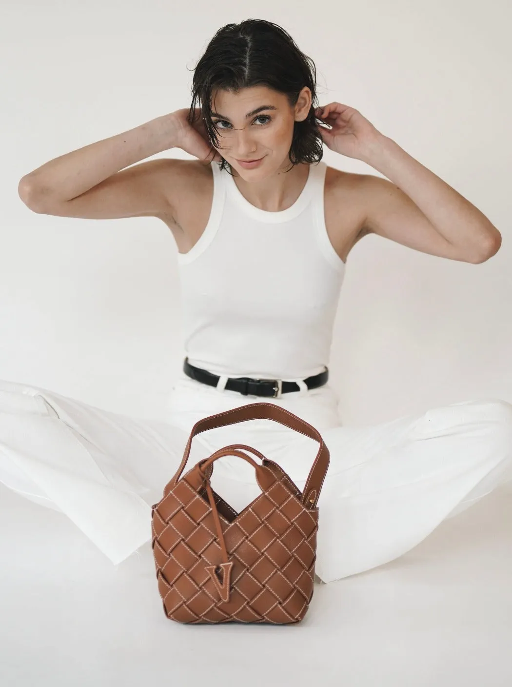 Caramel Woven Basket Bag | Parallel