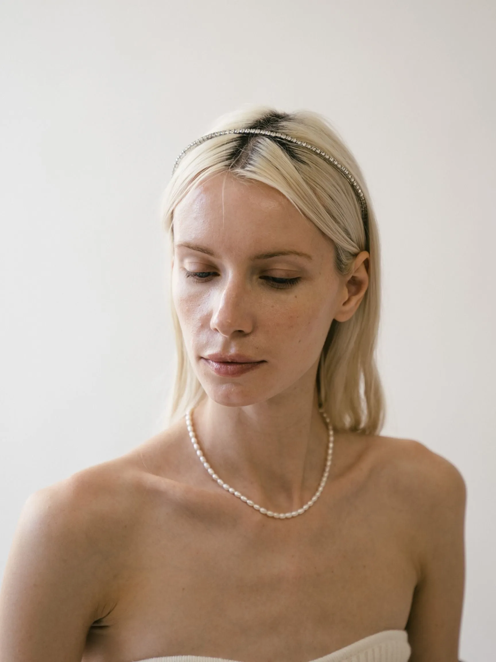 Rhinestone Decor Headband (Final Sale) sold by VERAFIED product image thumbnail 4